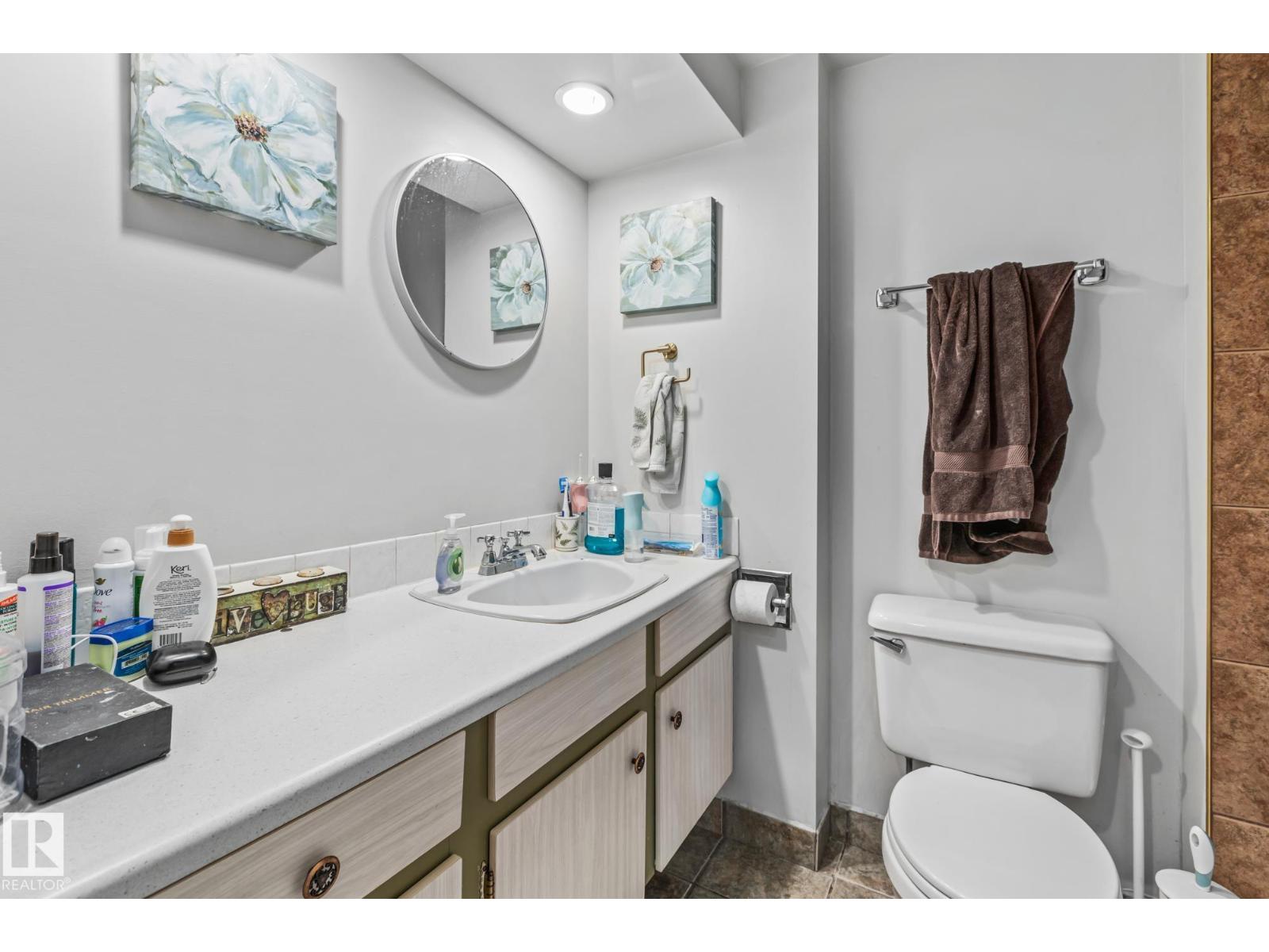 Photo 16 of 702 10015 119 St Nw, Edmonton AB
