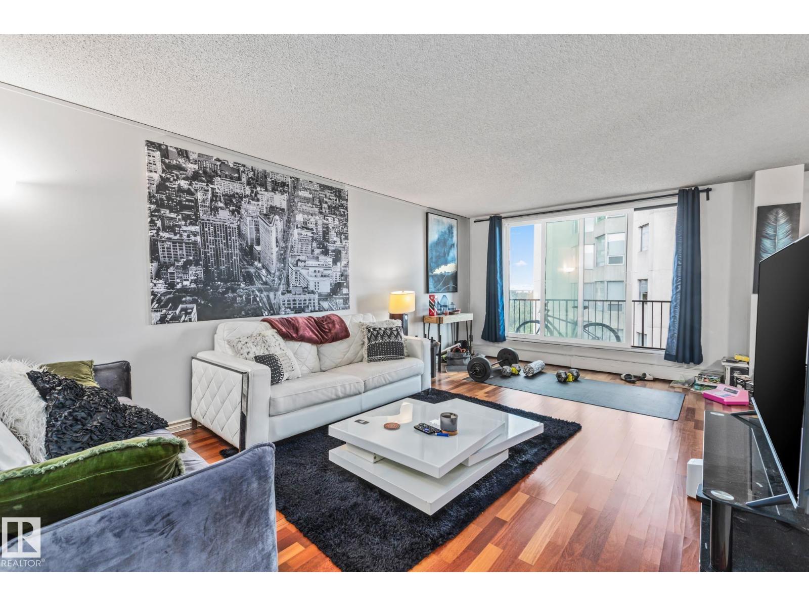 Photo 19 of 702 10015 119 St Nw, Edmonton AB