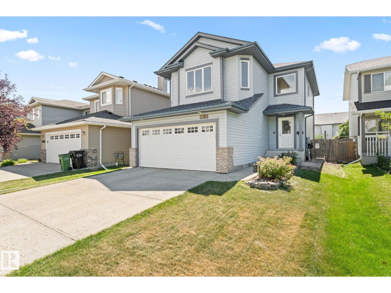 Photo 2 of 11241 167 A Av Nw, Edmonton AB
