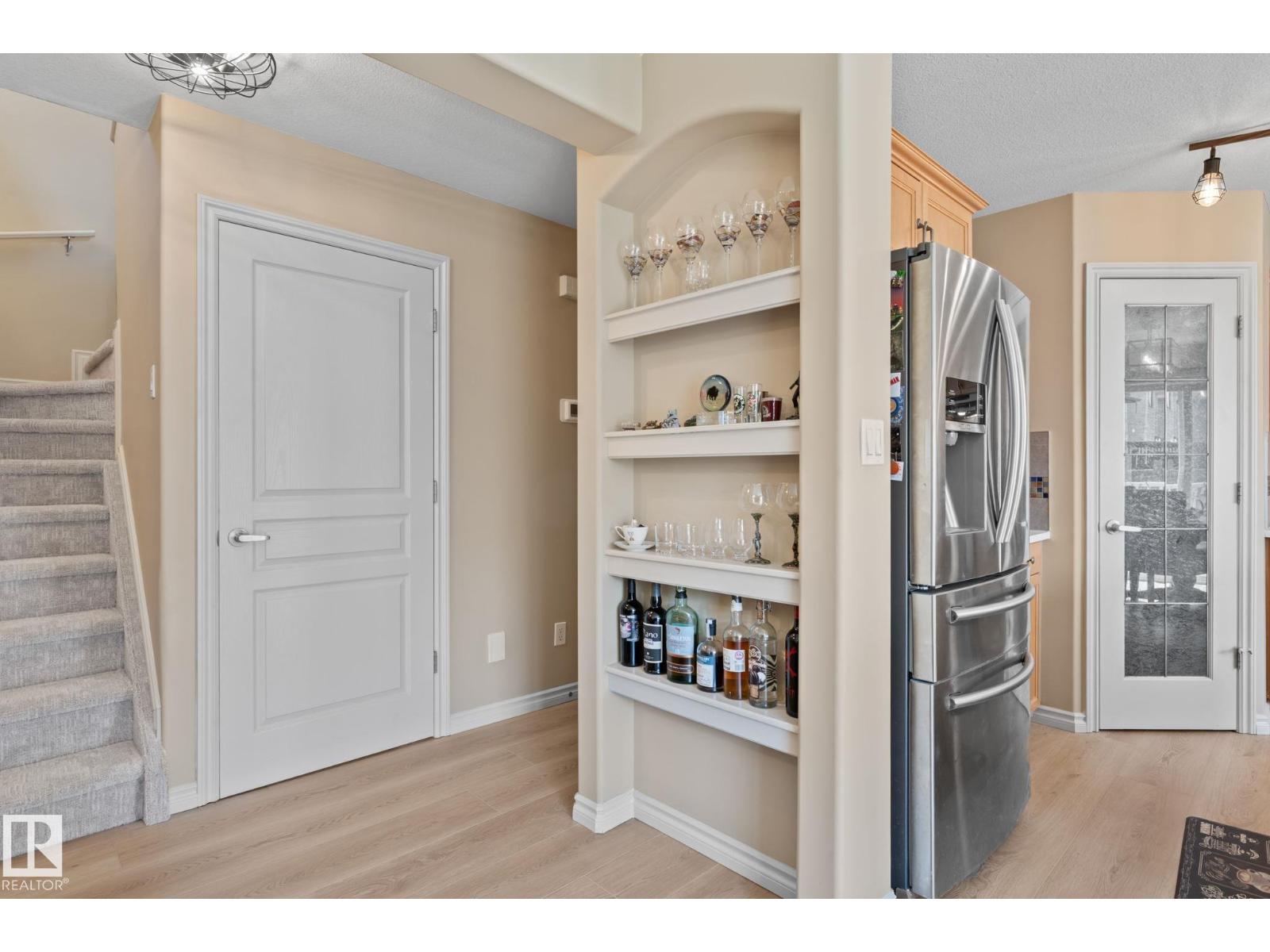 Photo 8 of 11241 167 A Av Nw, Edmonton AB