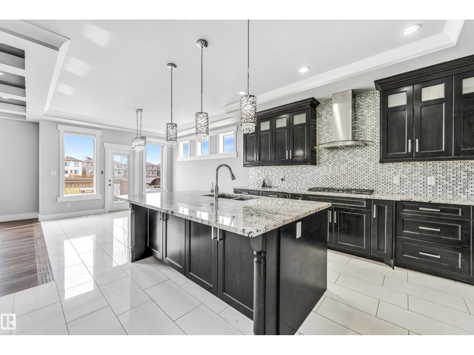 Photo 52 of 1743 28 St Nw, Edmonton AB