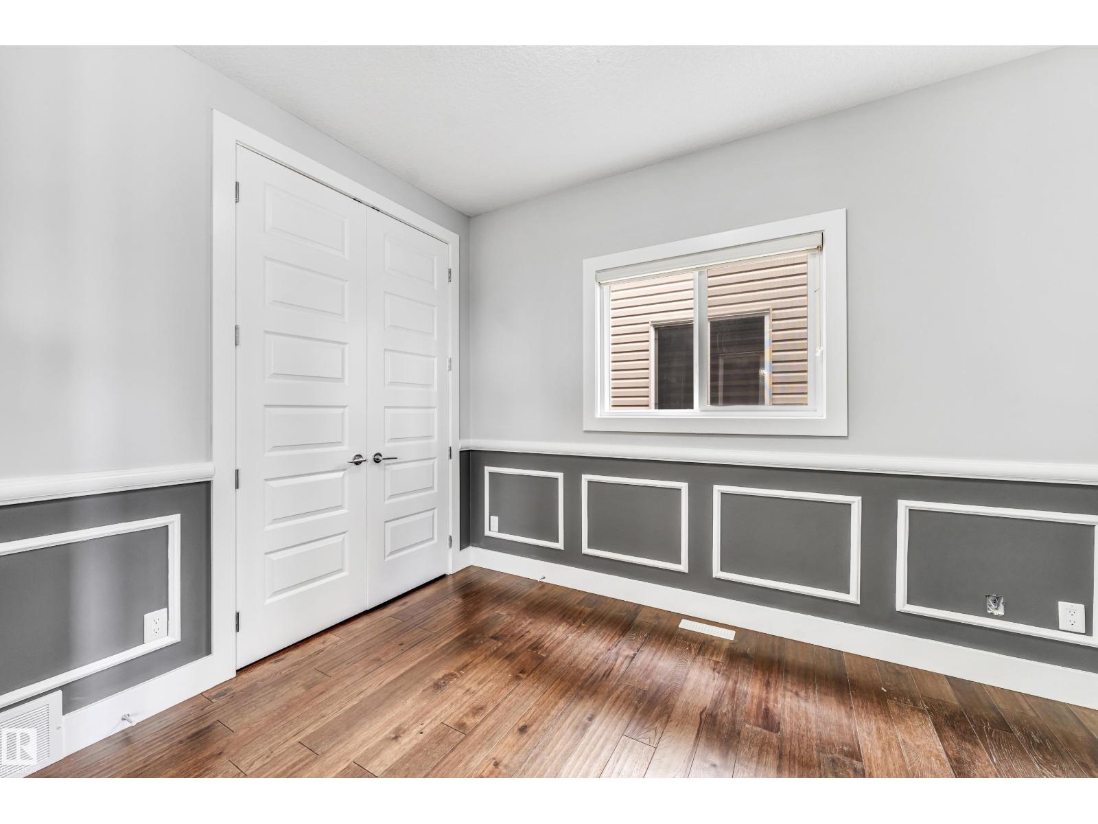 Photo 22 of 1743 28 St Nw, Edmonton AB