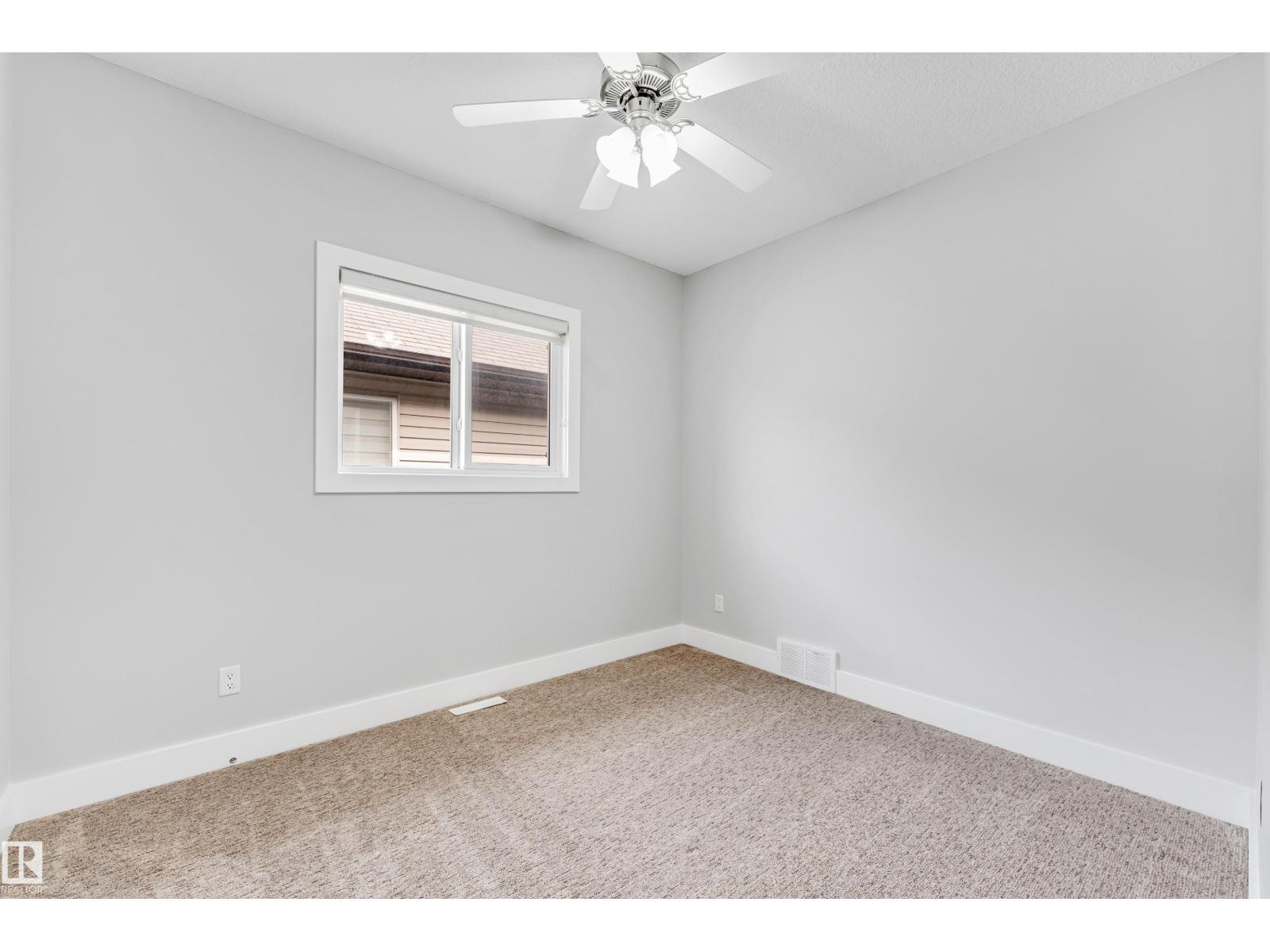 Photo 5 of 1743 28 St Nw, Edmonton AB