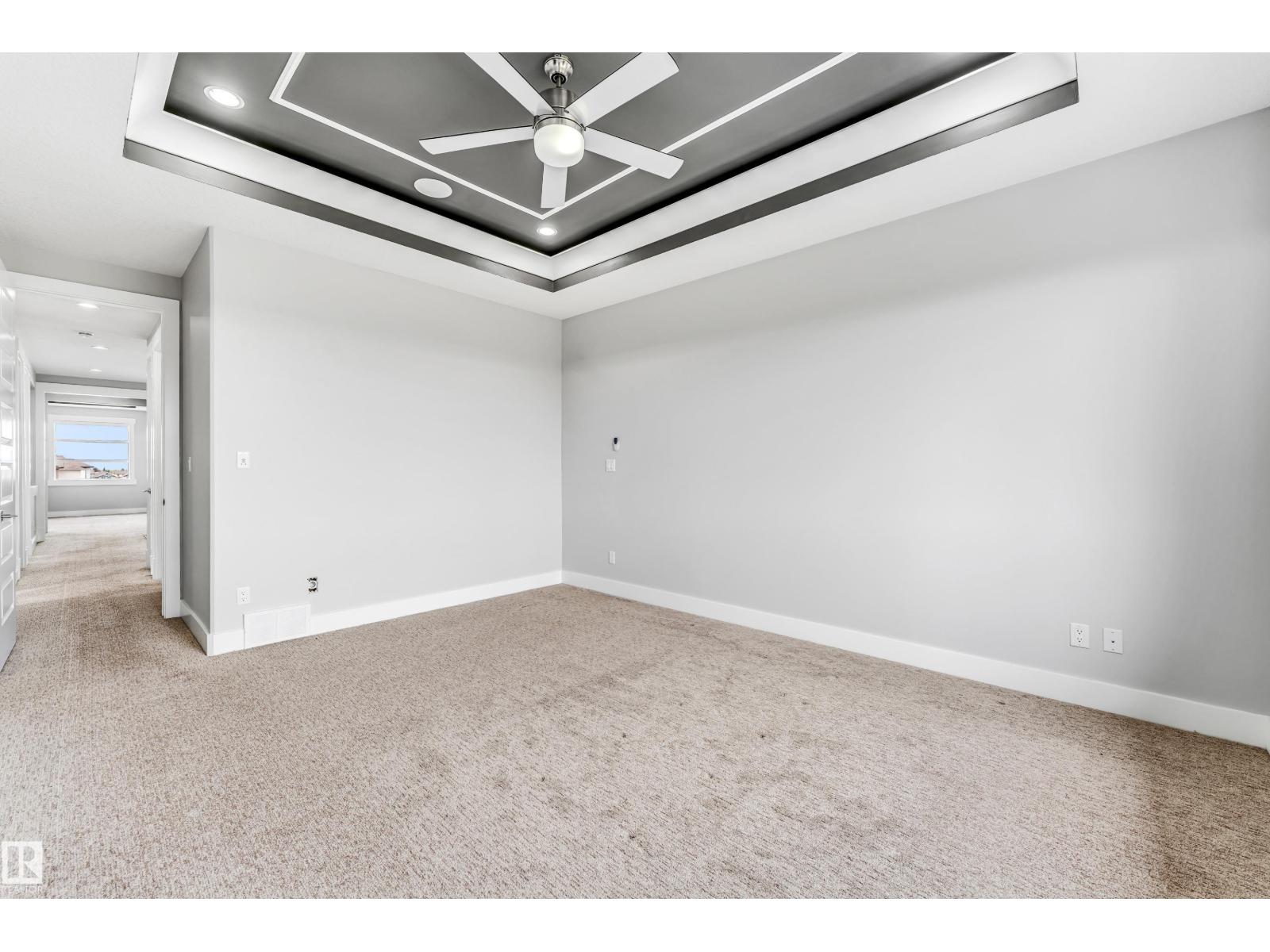 Photo 13 of 1743 28 St Nw, Edmonton AB