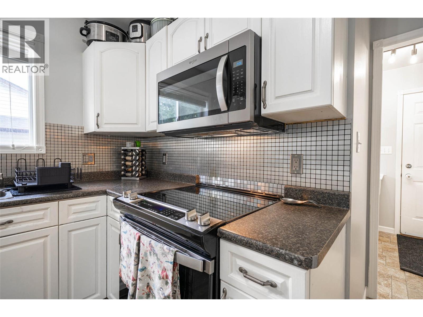 Photo 2 of 53 Preston Crescent, Enderby BC
