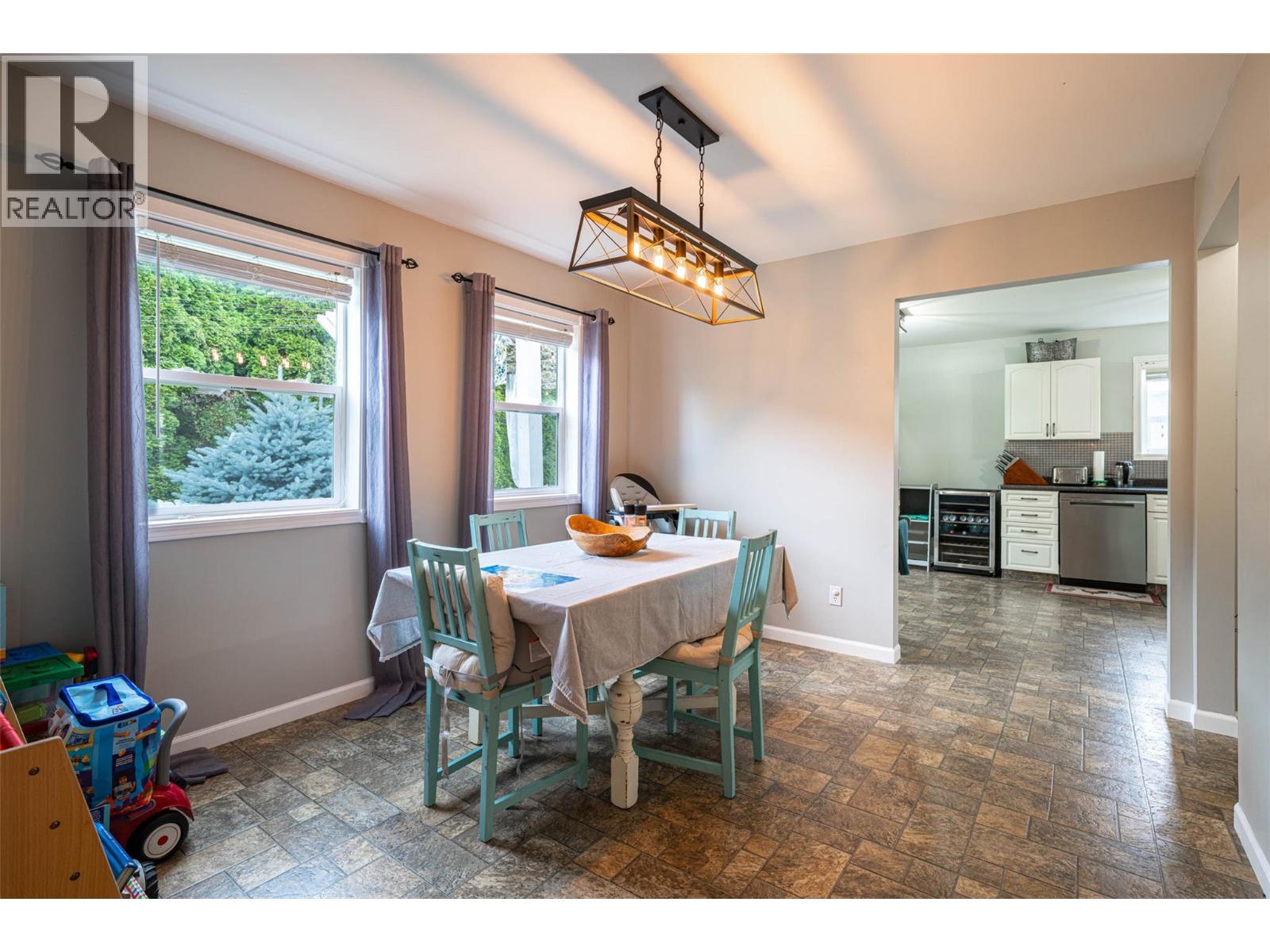 Photo 9 of 53 Preston Crescent, Enderby BC