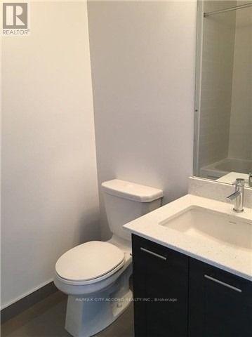 Photo 4 of 903 50 Bruyeres Mews, Toronto ON