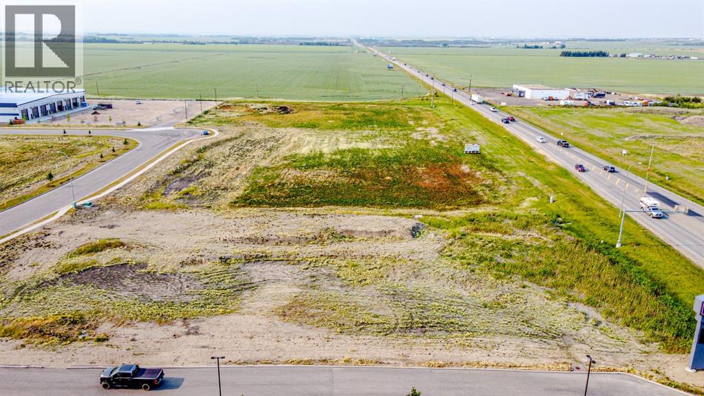 Photo 2 of 10505 117 Street, Grande Prairie AB