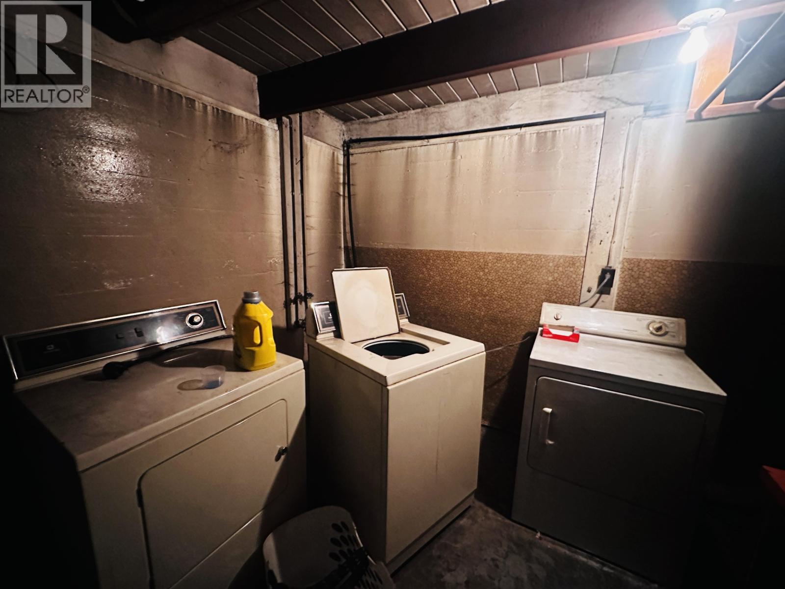 7349 PERRY ROAD - 35