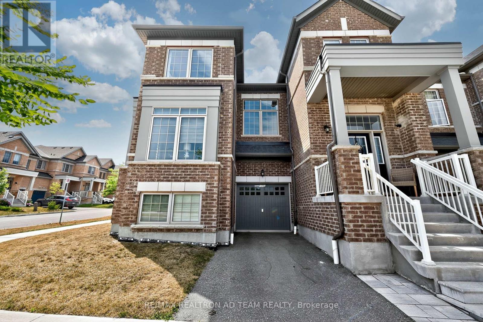 Photo 23 of 1153 Enchanted Crescent, Pickering ON