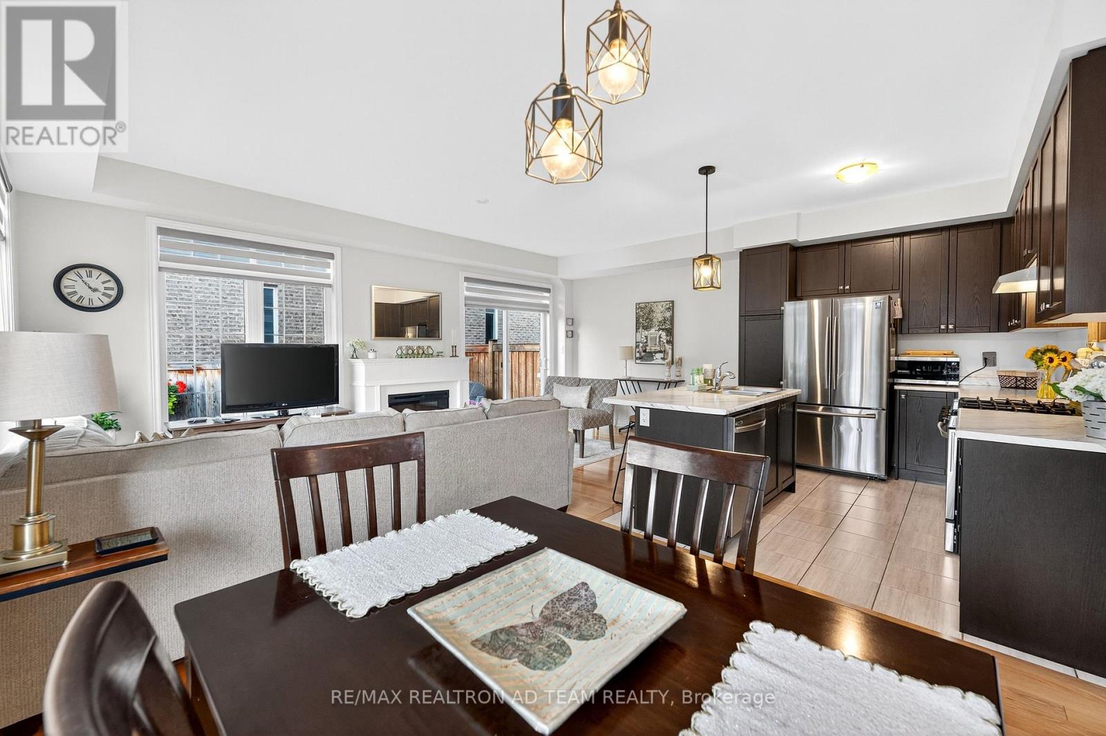 Photo 15 of 1153 Enchanted Crescent, Pickering ON