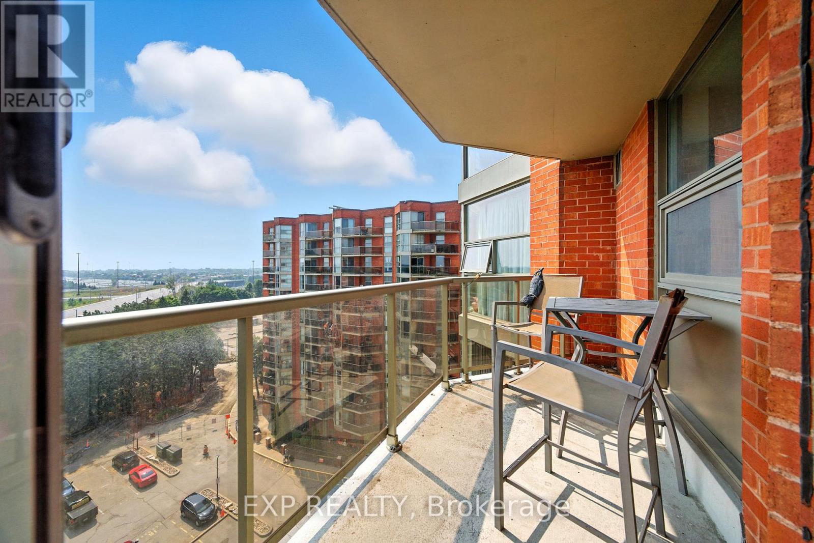 Photo 34 of 1014 10 Dean Park Road, Toronto ON