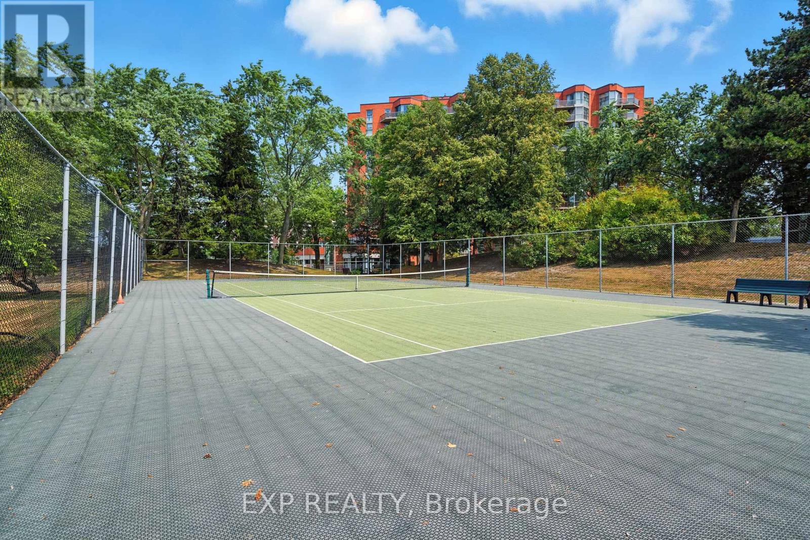 Photo 14 of 1014 10 Dean Park Road, Toronto ON