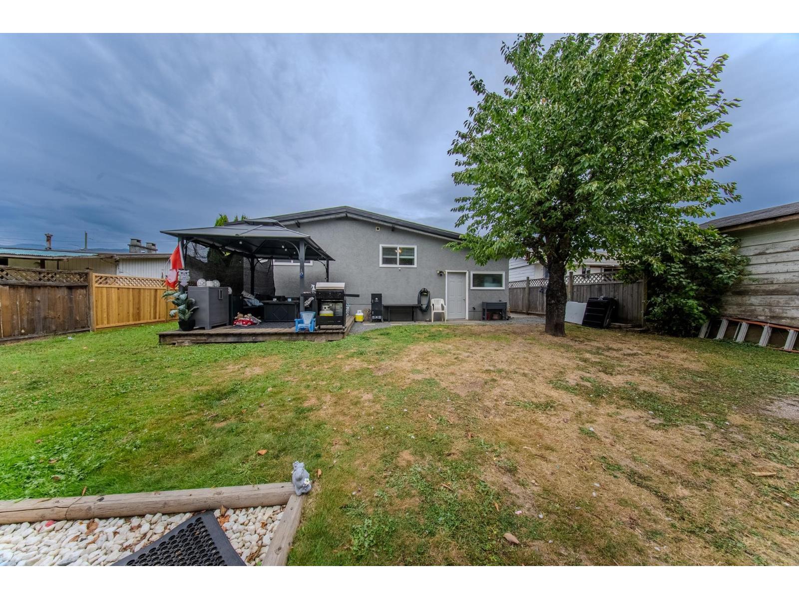 Photo 16 of 45440 Wellington Avenue Chilliwack Proper West, Chilliwack BC