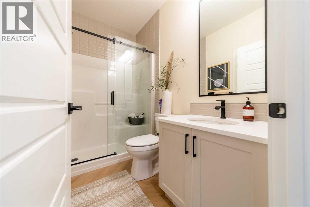 Photo 9 of 495 Lawthorn Way Se, Airdrie AB