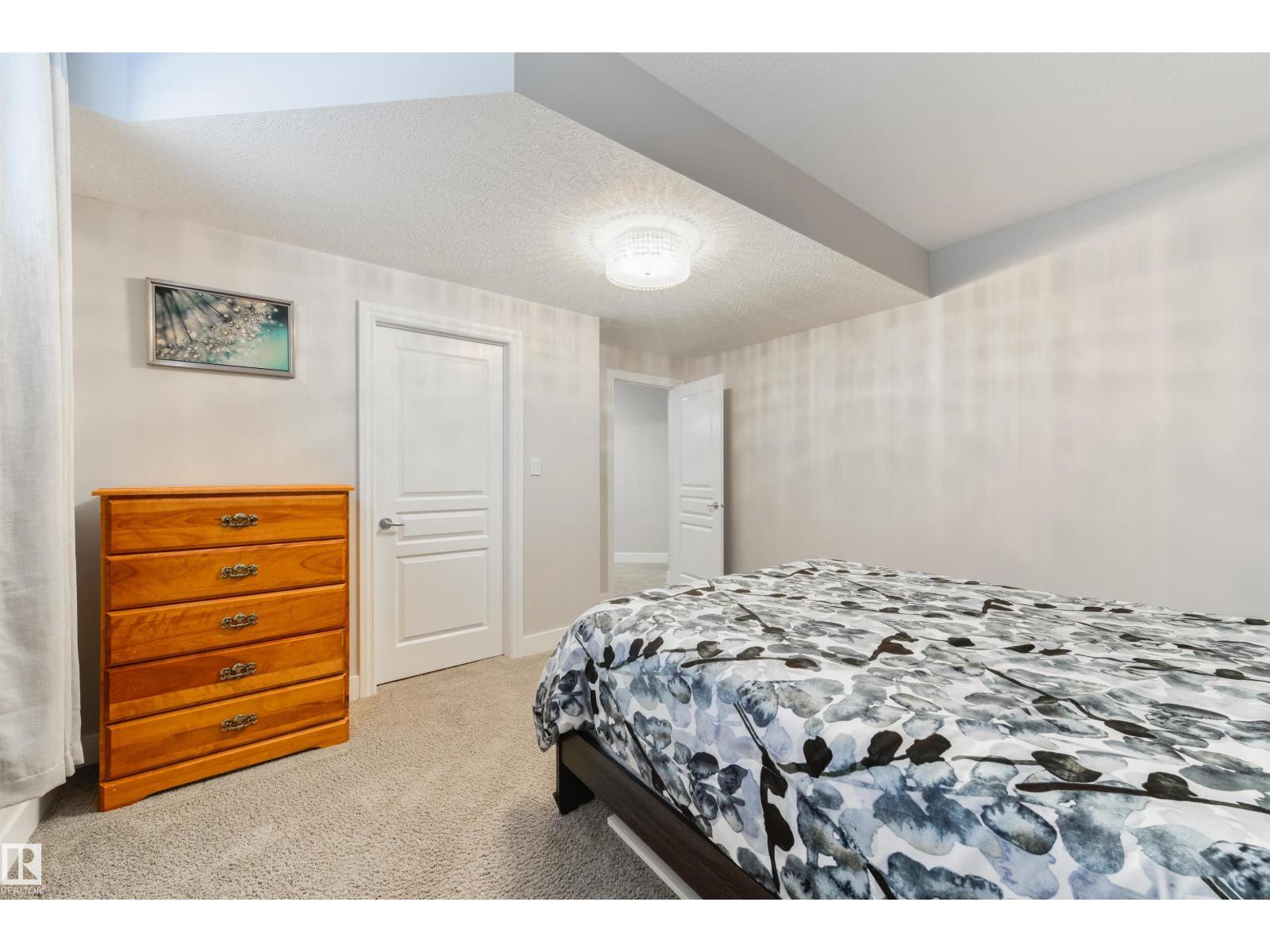 14 PRESTIGE PT NW, Edmonton