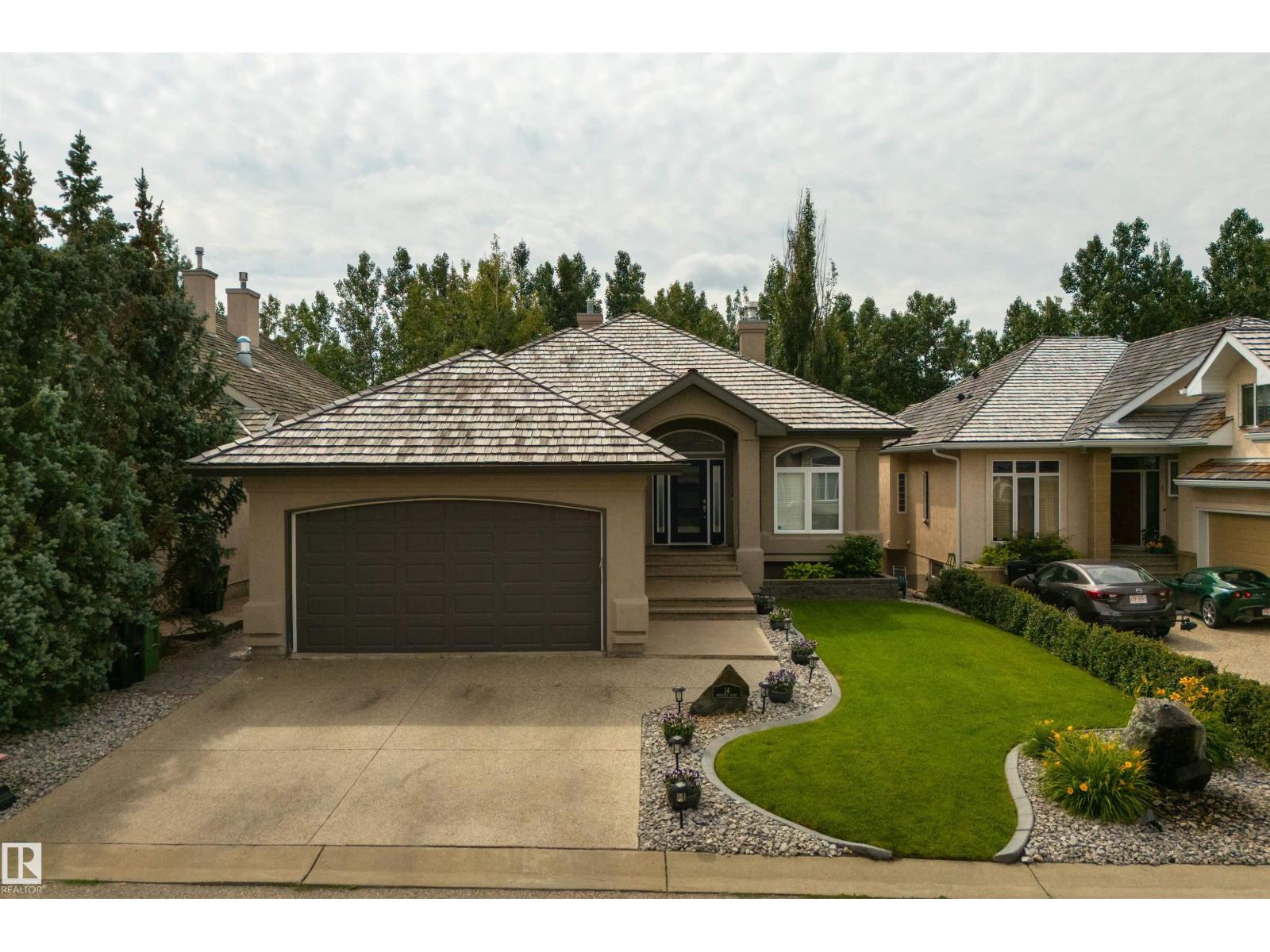14 PRESTIGE PT NW, Edmonton