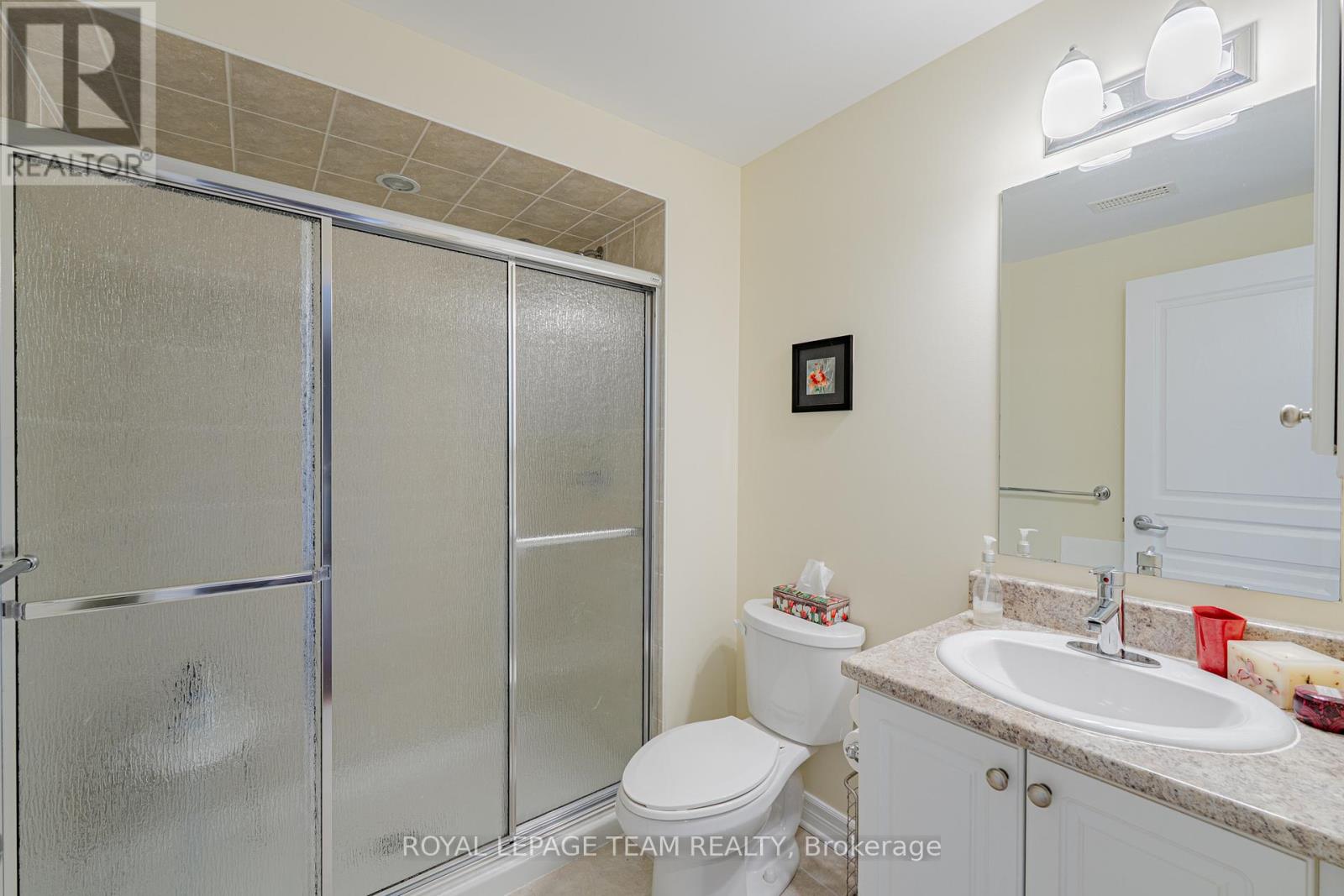 Photo 14 of 304 805 Beauparc Private, Ottawa ON