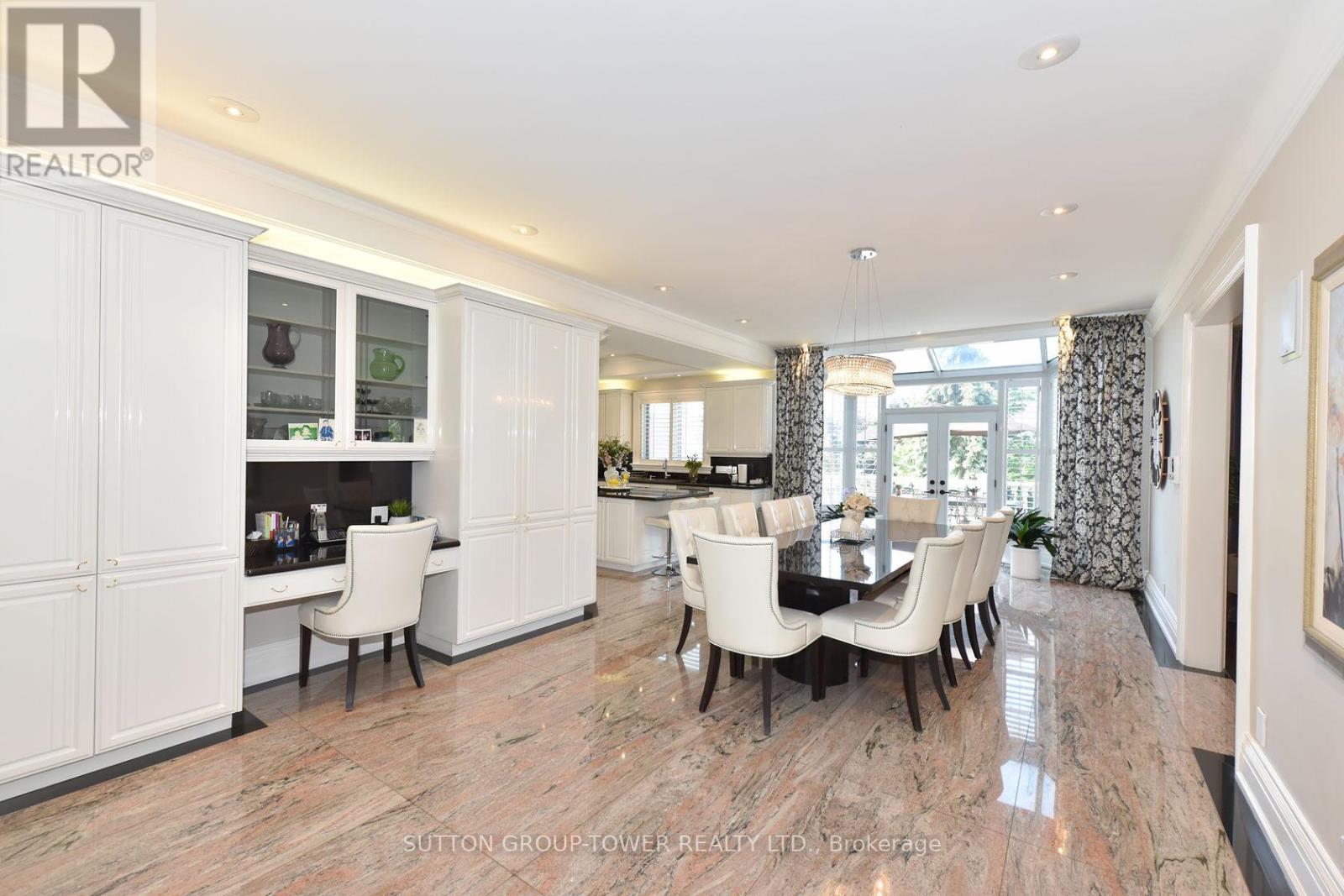 Photo 6 of 71 Delia Place, Vaughan ON
