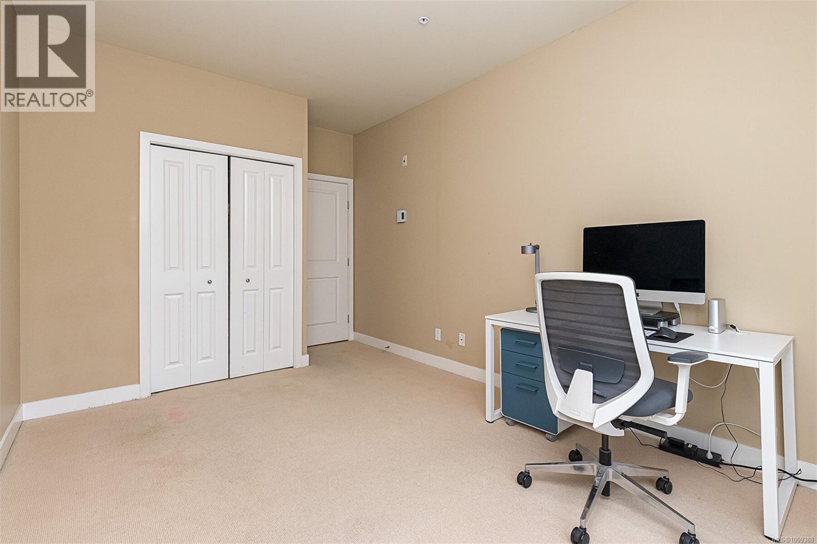 #309 608 FAIRWAY AVE - 17