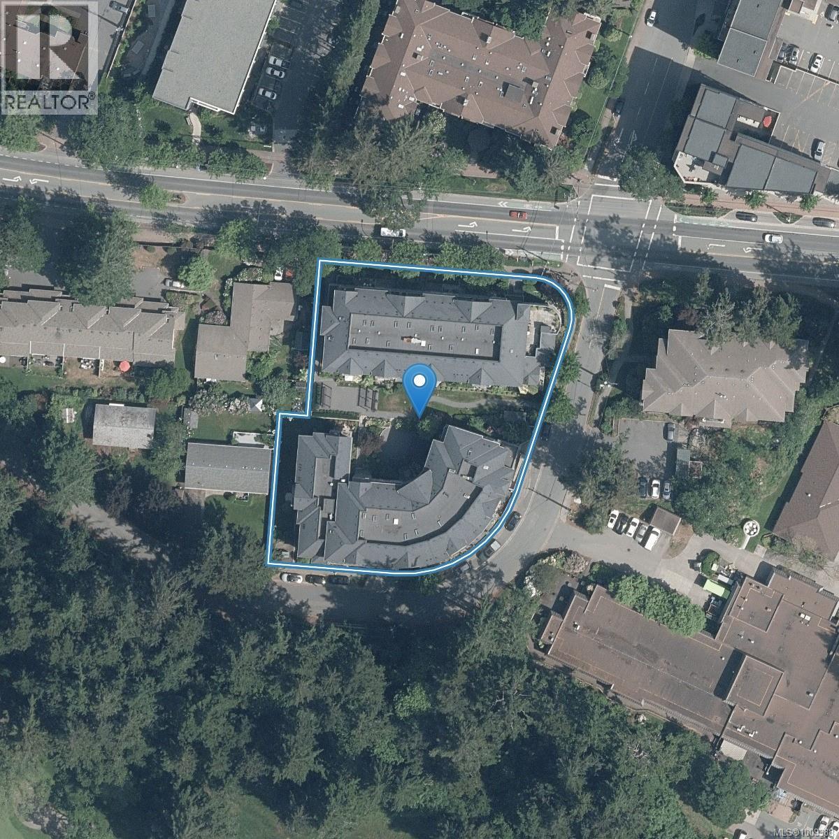 #309 608 FAIRWAY AVE - 27