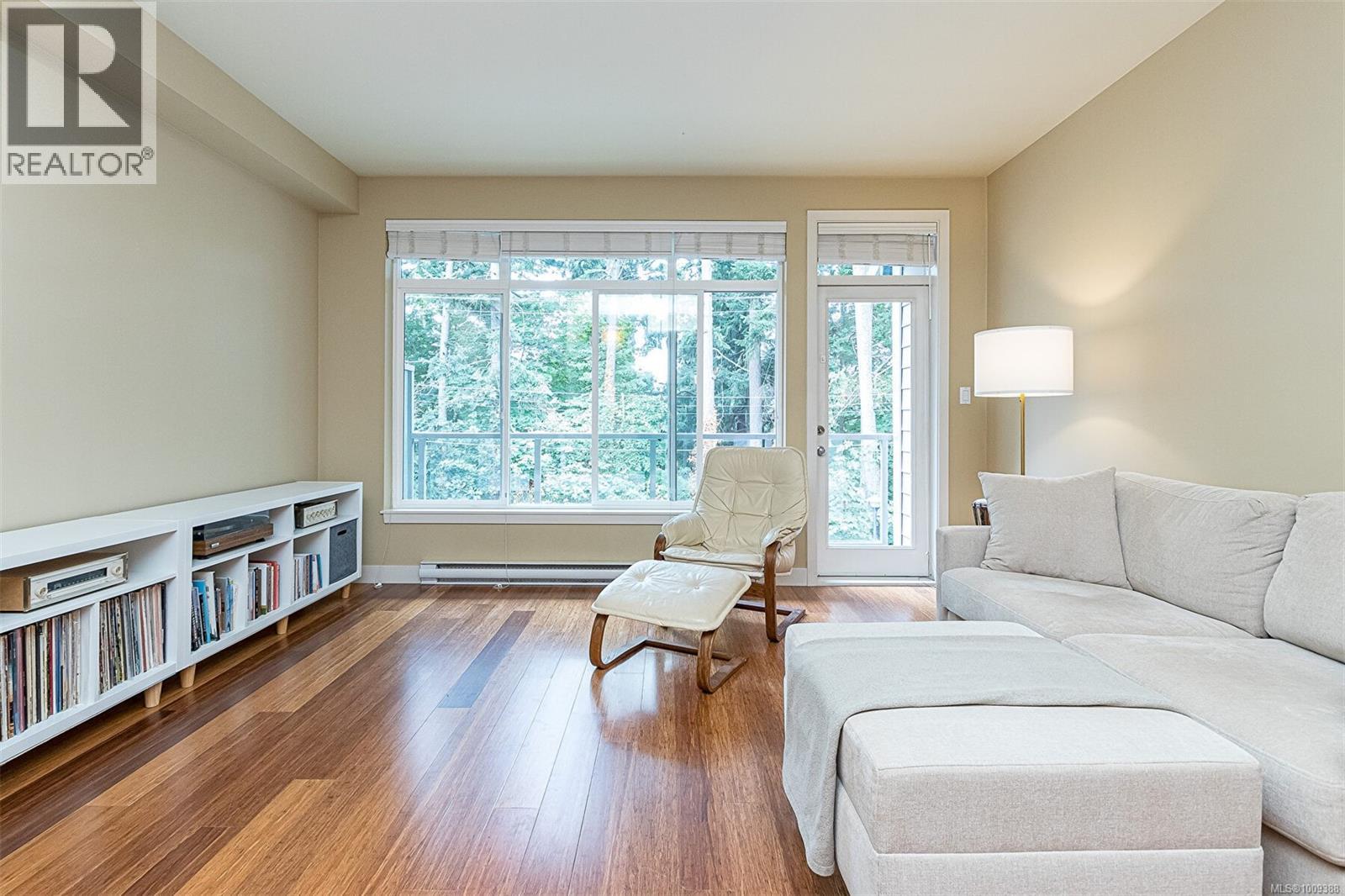 #309 608 FAIRWAY AVE - 8