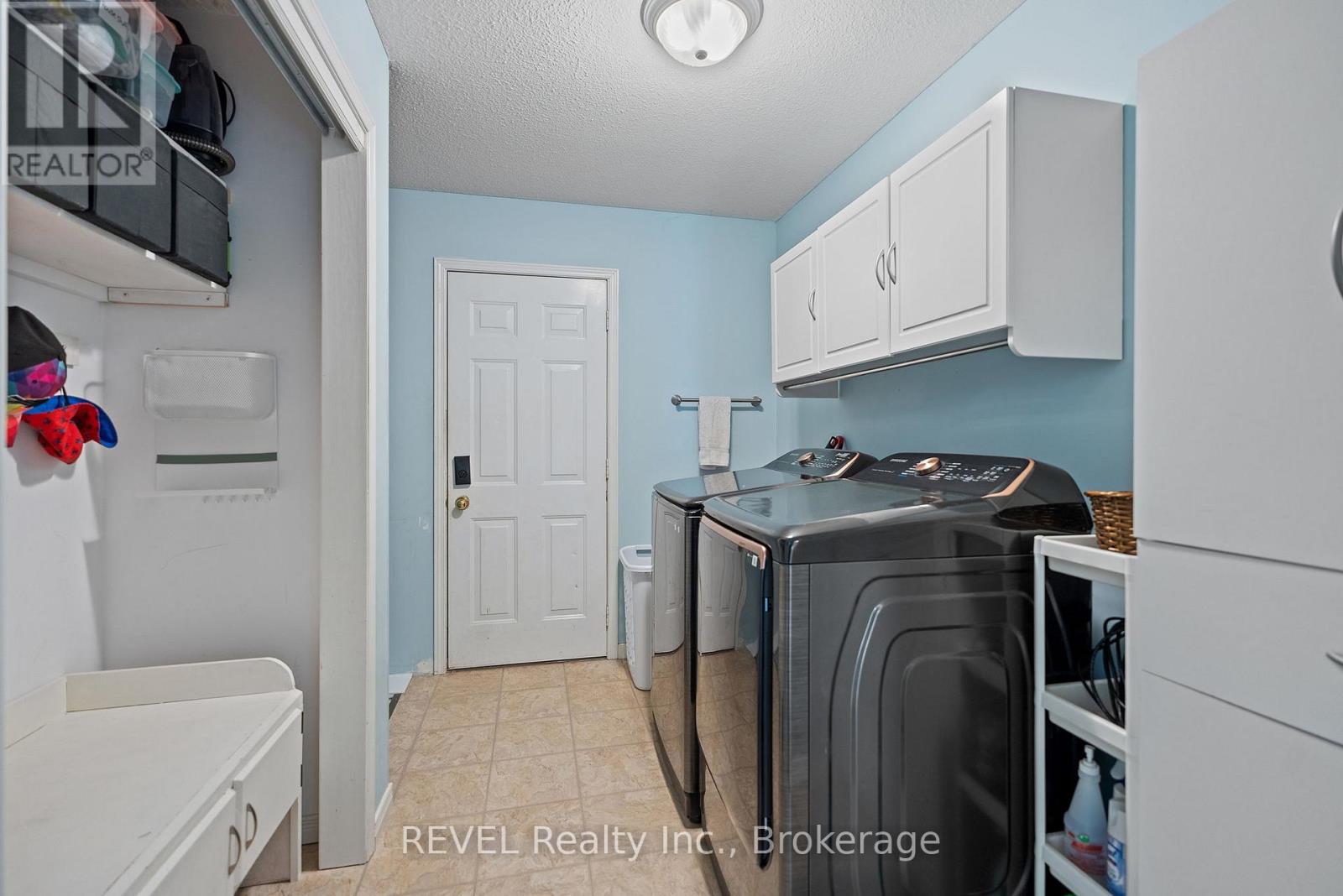 Photo 16 of 566 Albany Street, Fort Erie ON