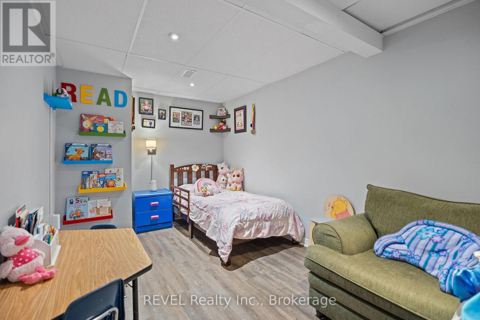 Photo 27 of 566 Albany Street, Fort Erie ON