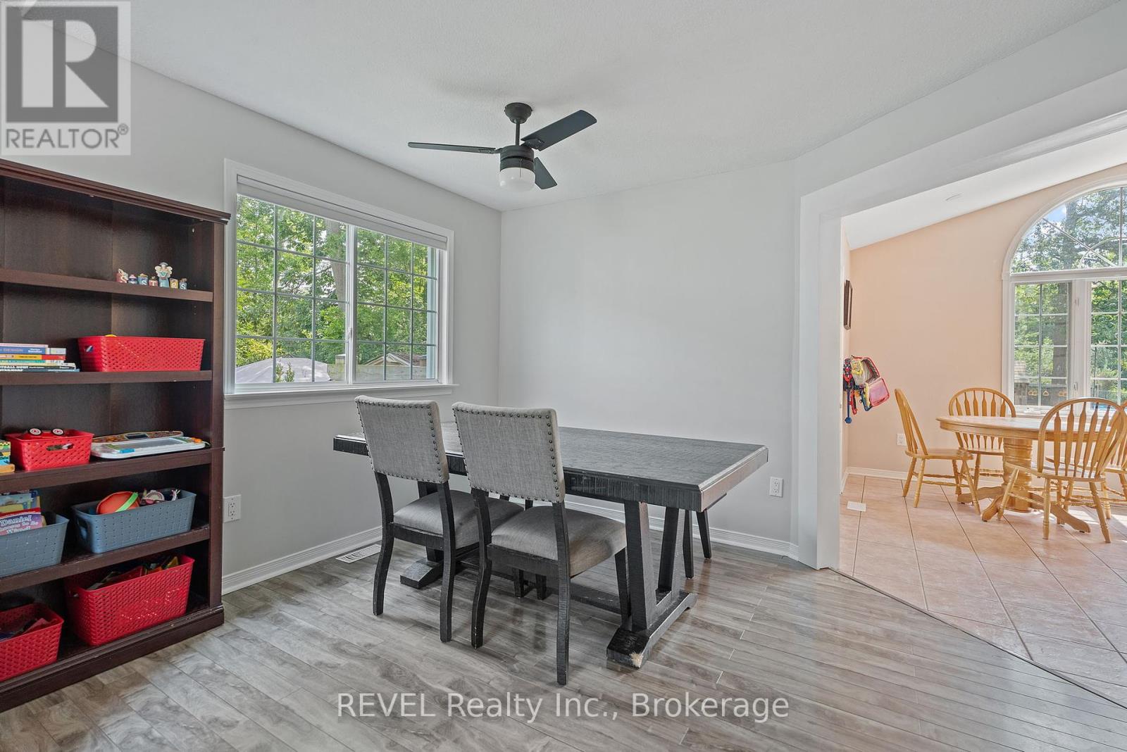 Photo 8 of 566 Albany Street, Fort Erie ON