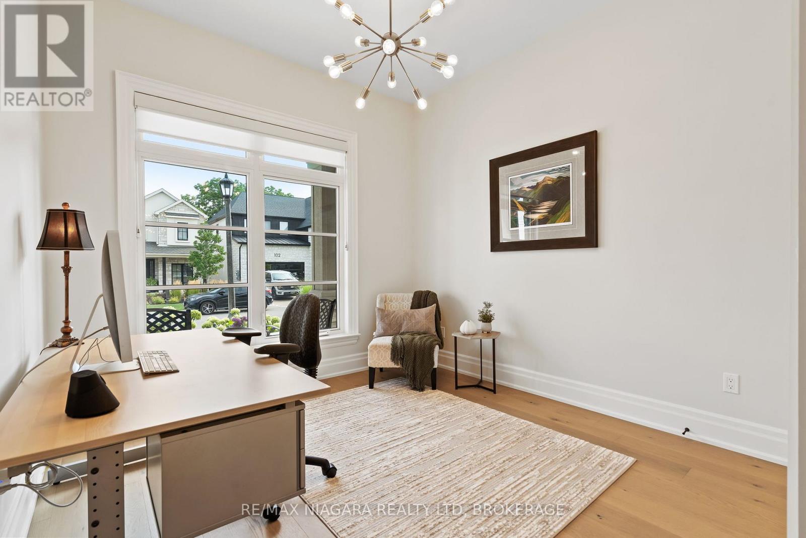 Photo 3 of 107 Millpond Road, Niagaraonthelake ON