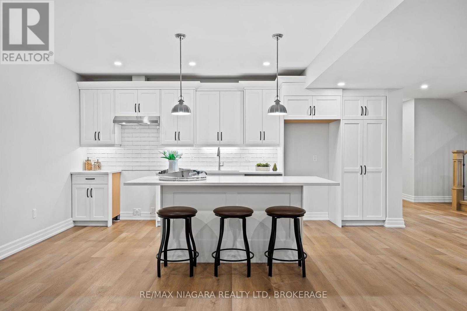 Photo 29 of 107 Millpond Road, Niagaraonthelake ON