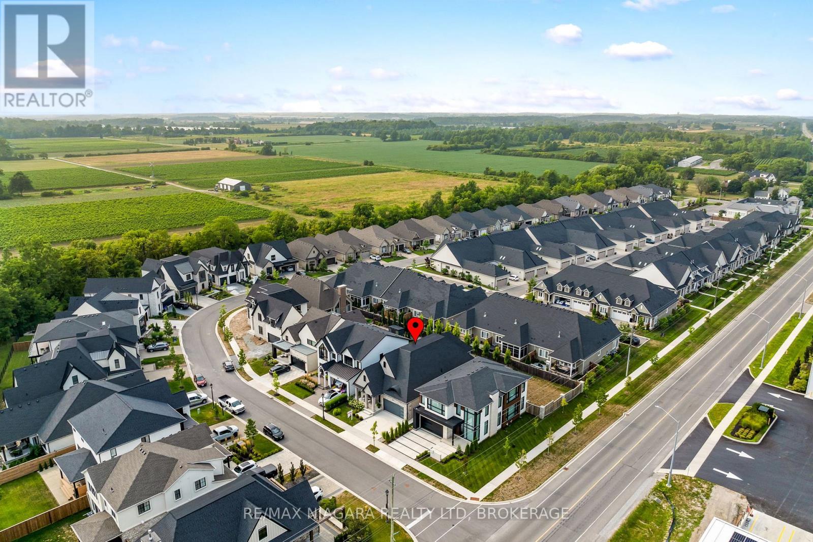 Photo 10 of 107 Millpond Road, Niagaraonthelake ON
