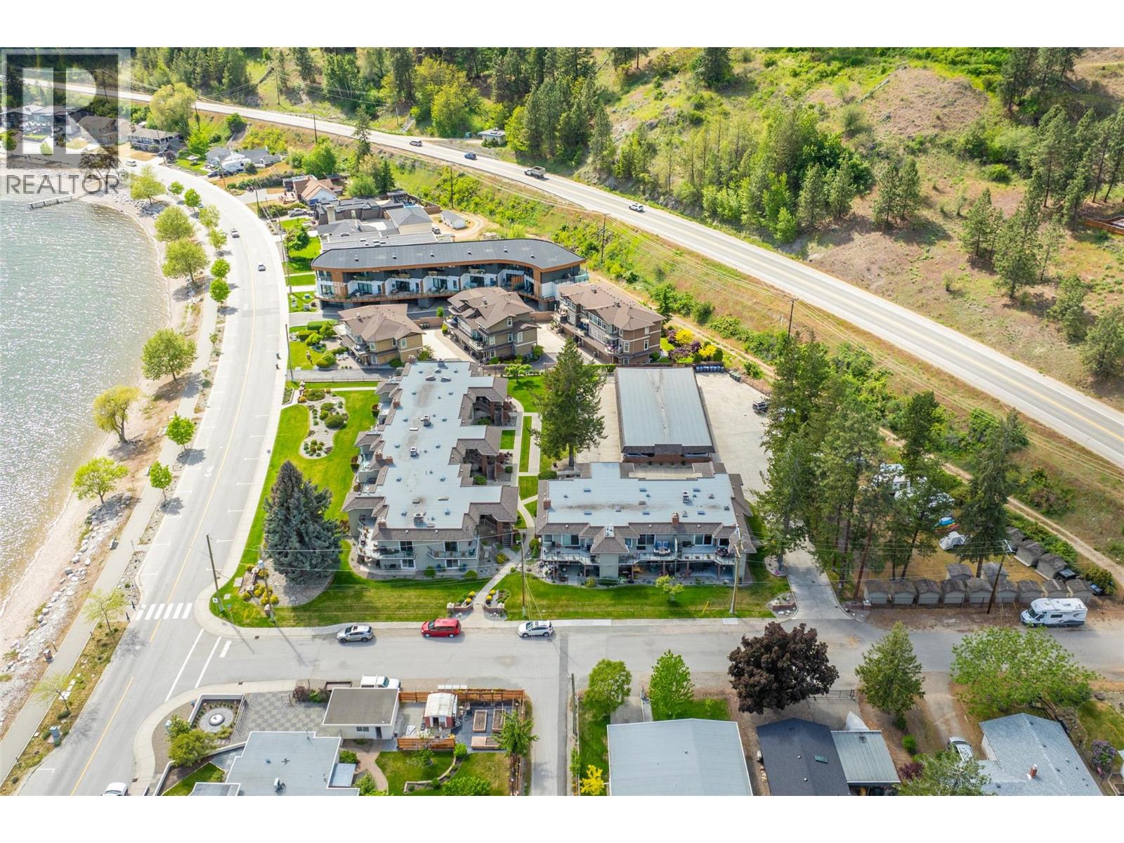 104 4340A Beach Avenue, Peachland