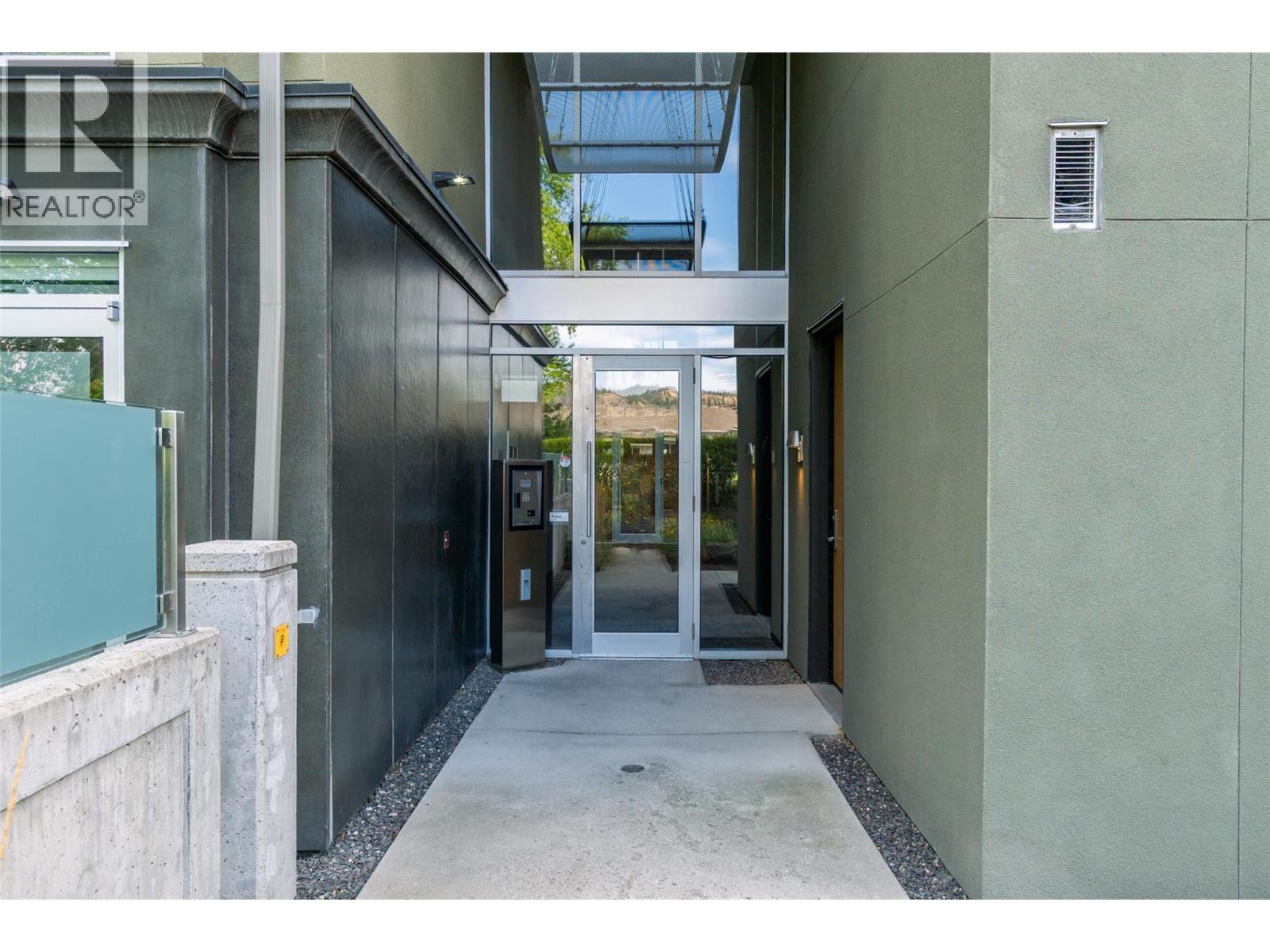 122 1495 Graham Street, Kelowna