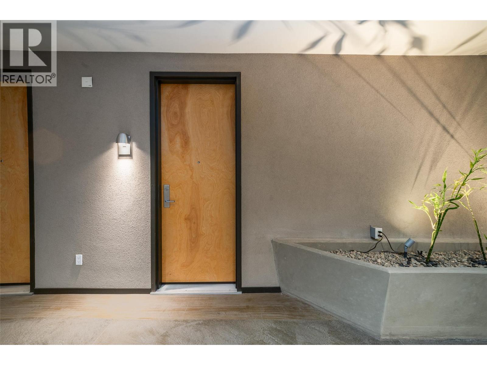 122 1495 Graham Street, Kelowna