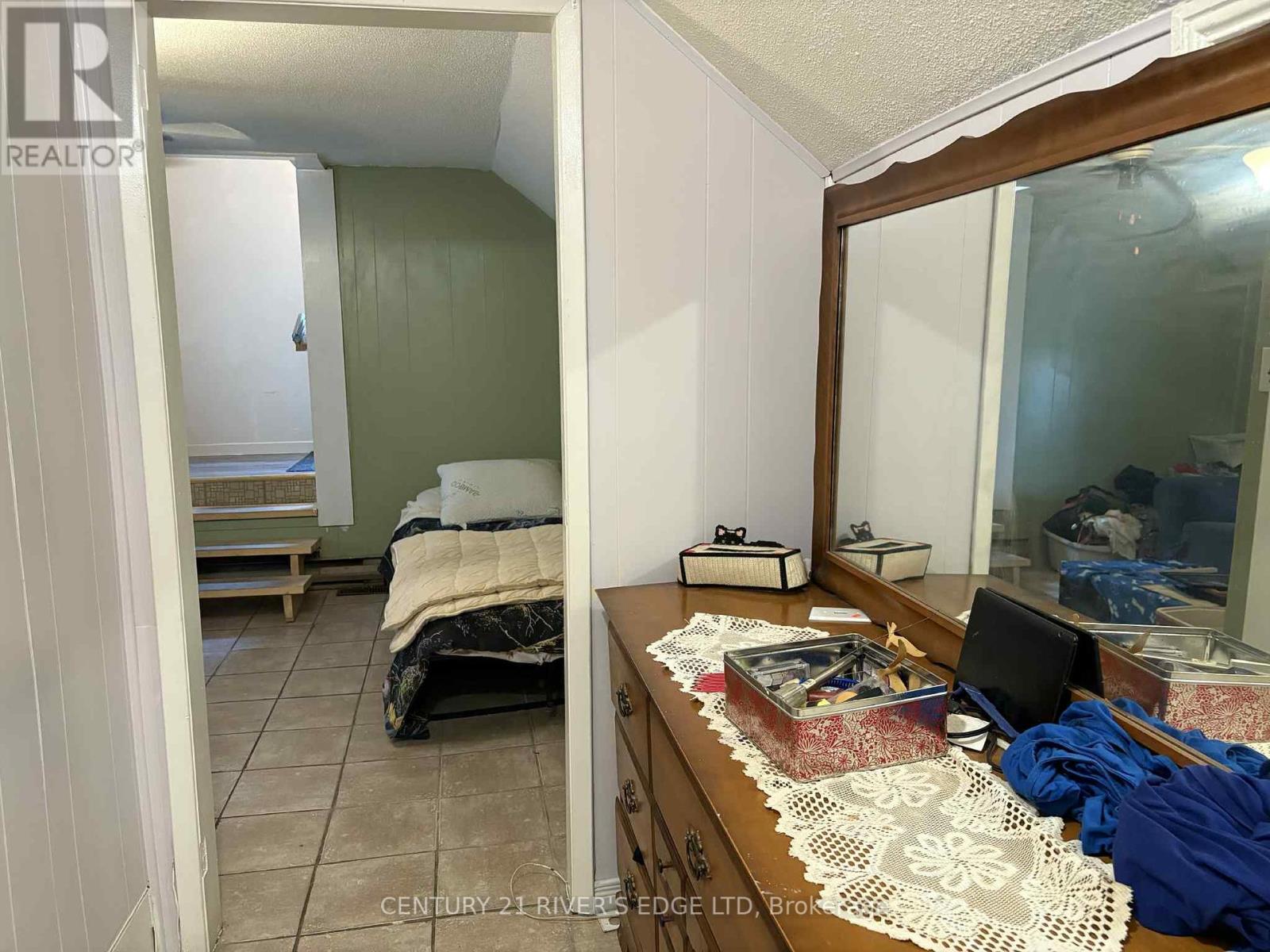 Photo 20 of 28 32 Perth Street, Brockville ON