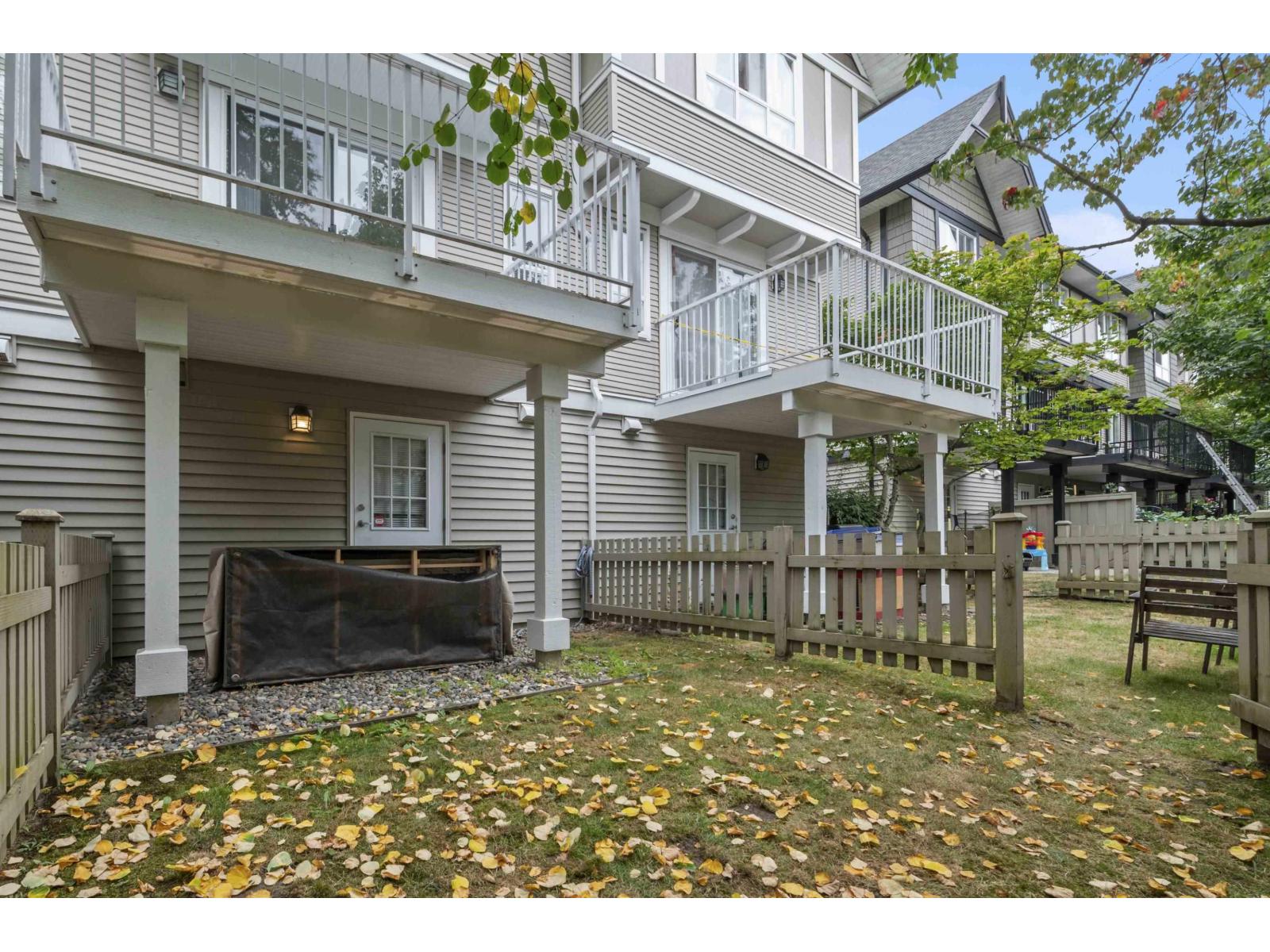 Photo 29 of 63 6747 203 Street, Langley BC