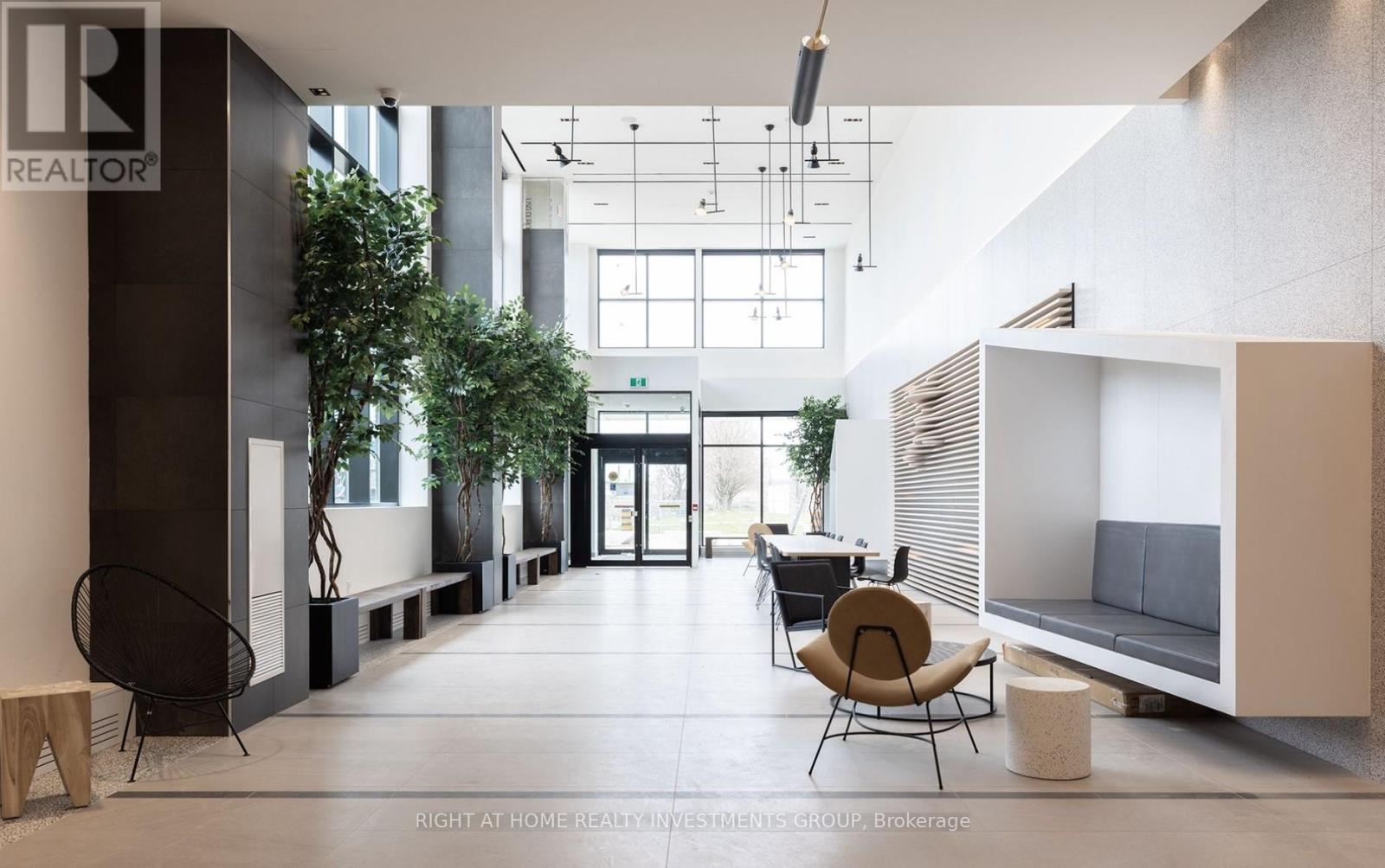 Photo 18 of 506 60 George Butchart Drive, Toronto ON
