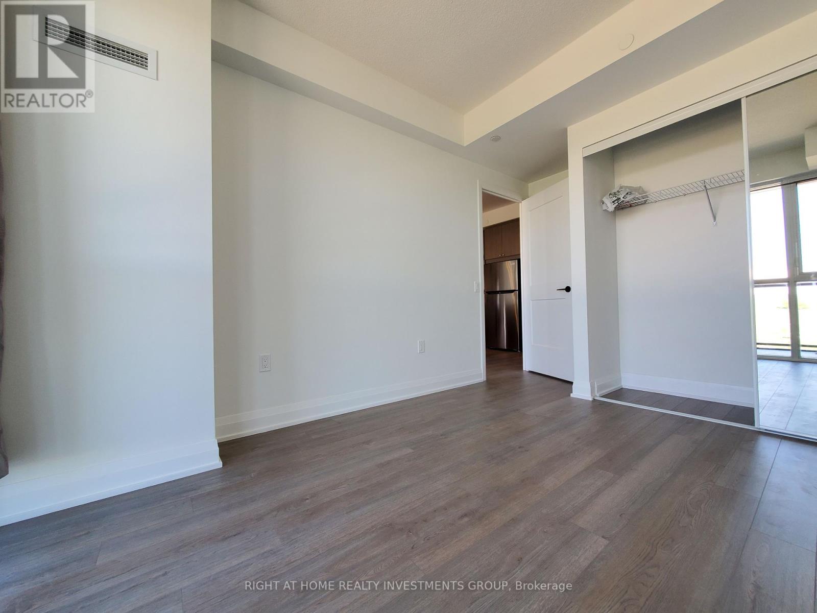 Photo 13 of 506 60 George Butchart Drive, Toronto ON