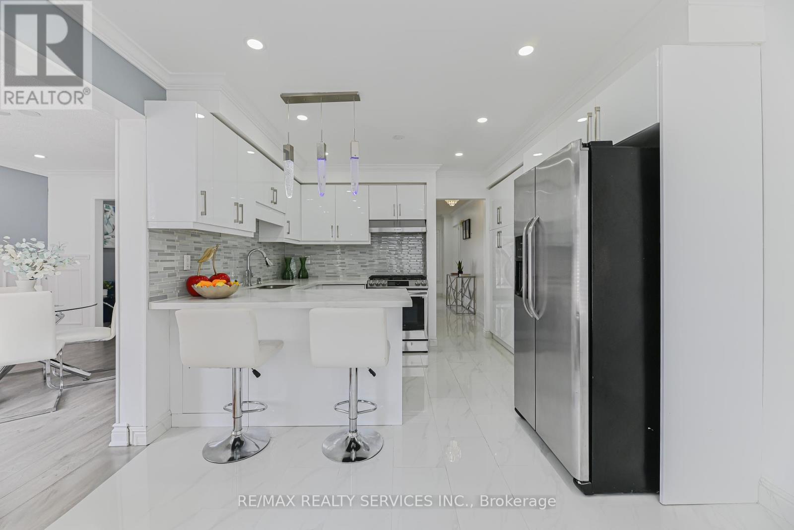 Photo 26 of 29 Leneck Avenue, Brampton ON