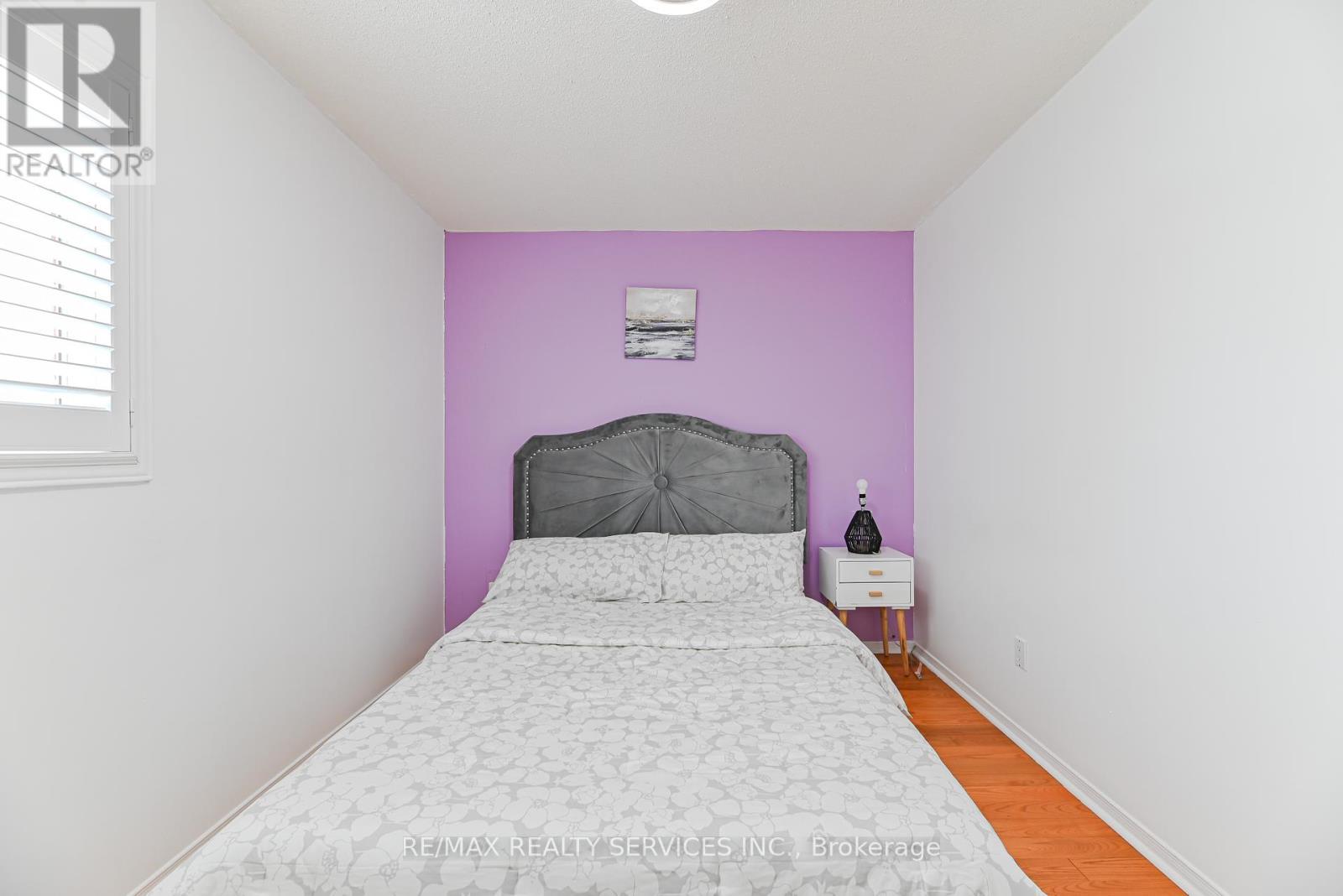 Photo 6 of 29 Leneck Avenue, Brampton ON