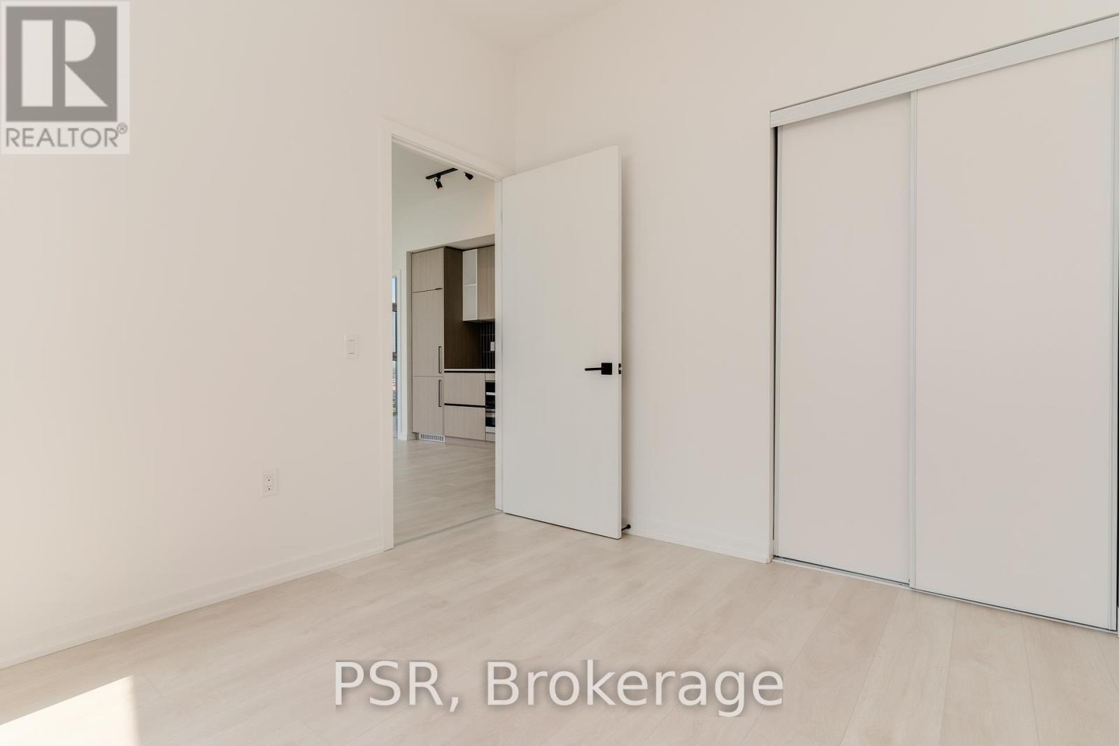 Photo 7 of 903 10 Graphophone Grove, Toronto ON