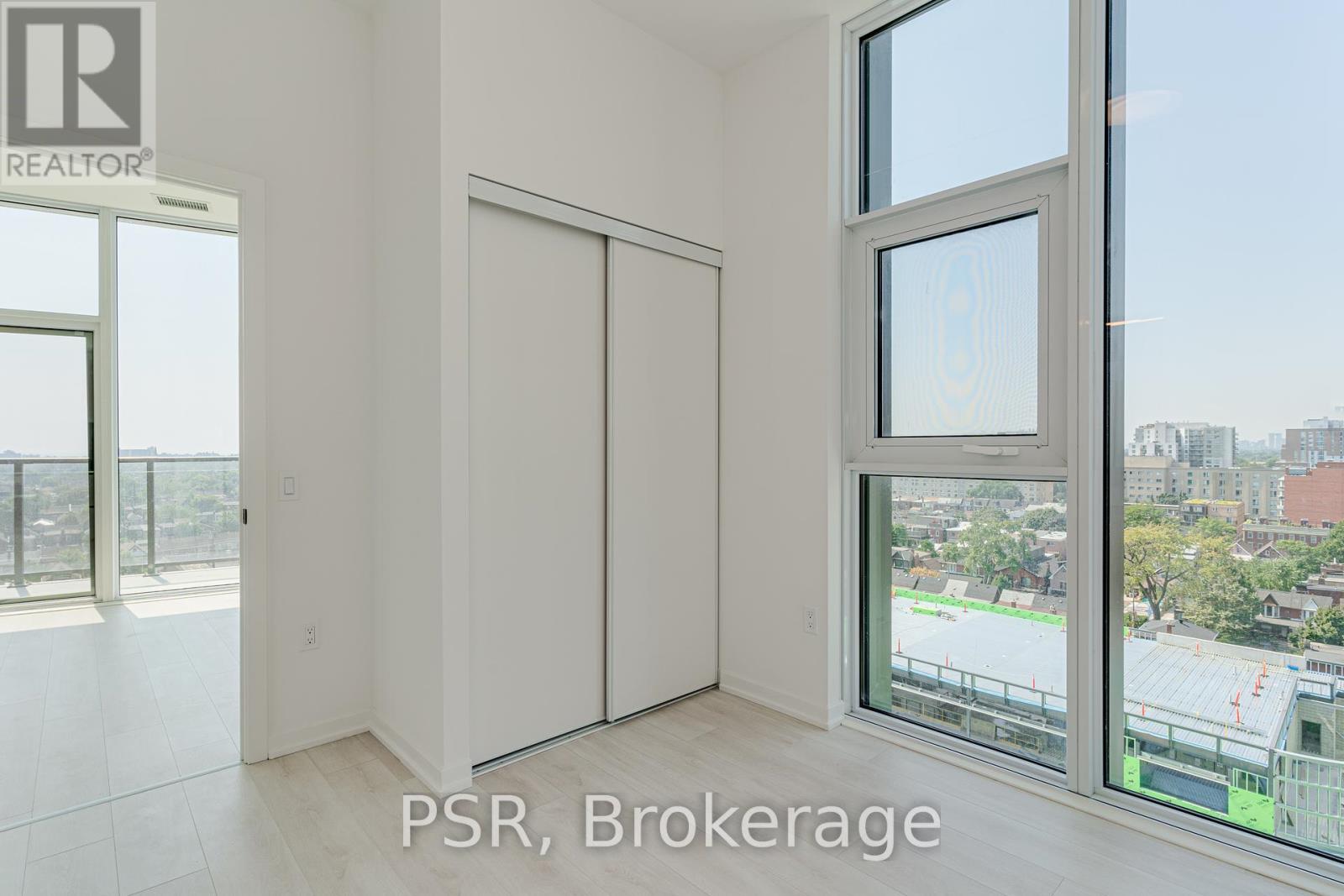 Photo 10 of 903 10 Graphophone Grove, Toronto ON