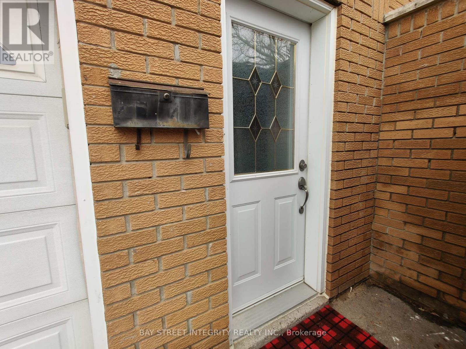 Photo 9 of 1 F Lowe 857 Blairholm Avenue, Mississauga ON