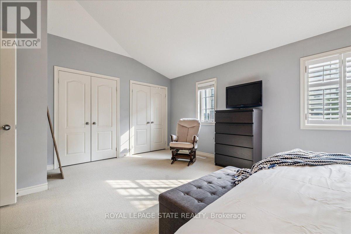 Photo 20 of 72 5080 Fairview Street, Burlington ON