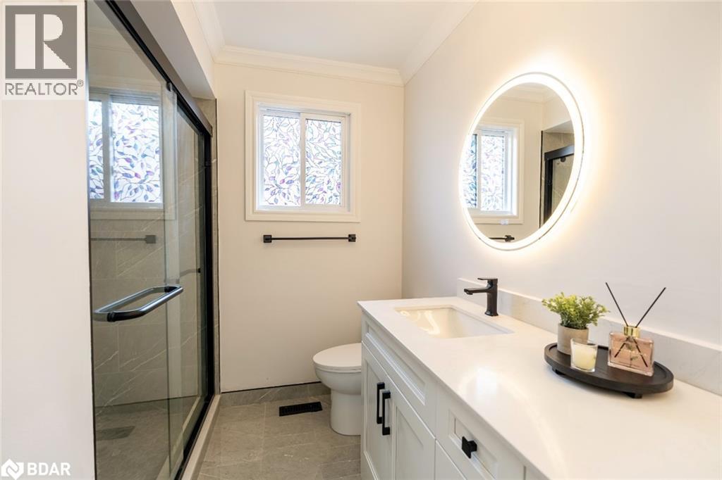 Photo 9 of 12 Cuthbert Street, Barrie ON