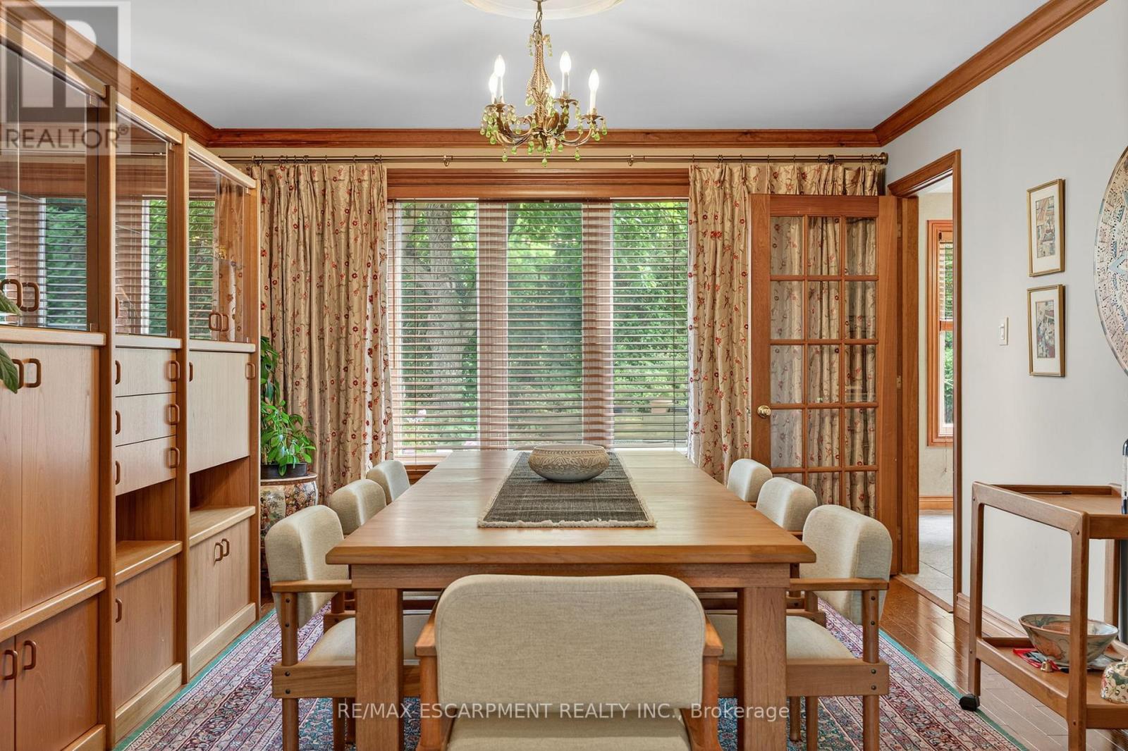 Photo 12 of 64 Summerdale Place, Hamilton ON