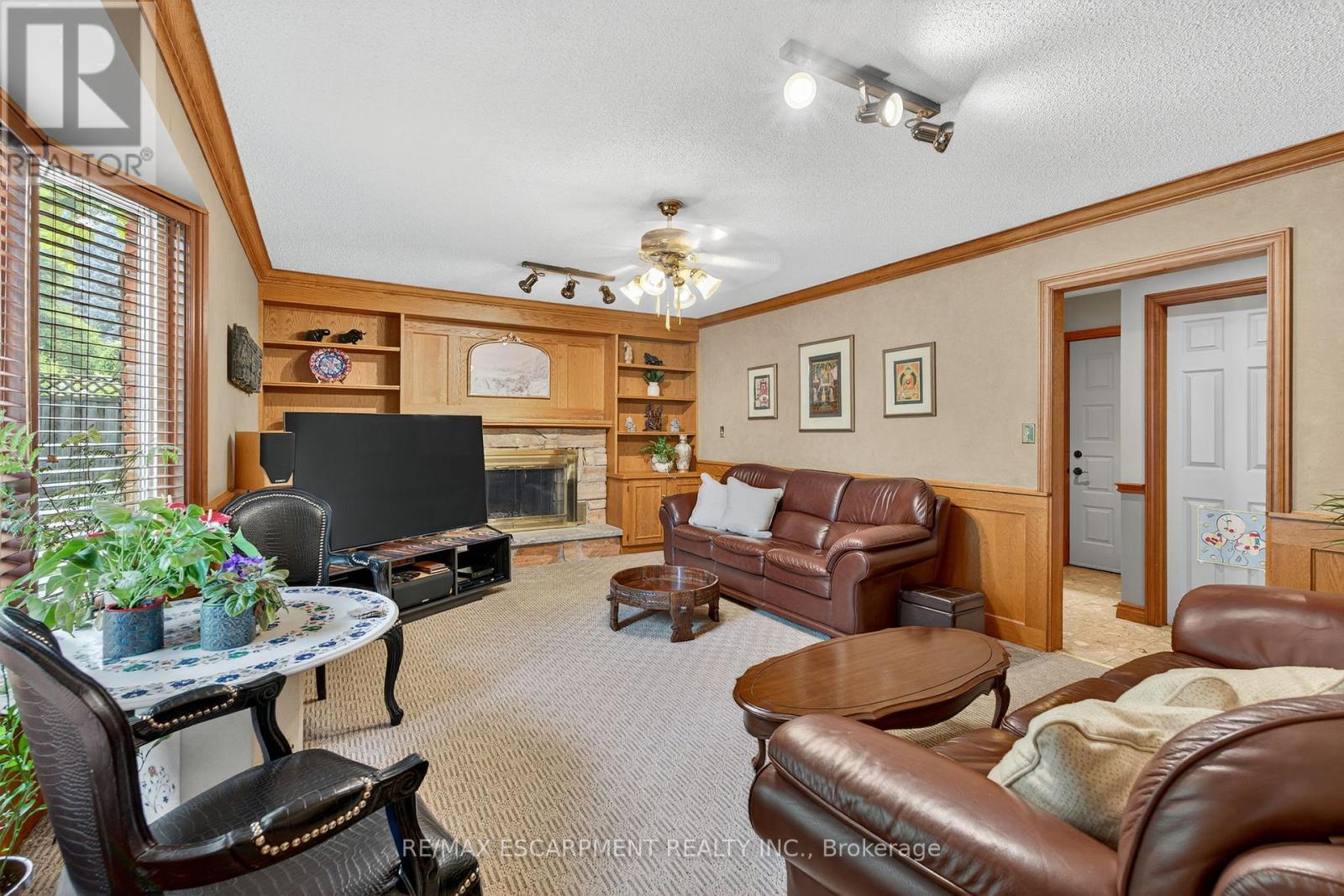 Photo 35 of 64 Summerdale Place, Hamilton ON