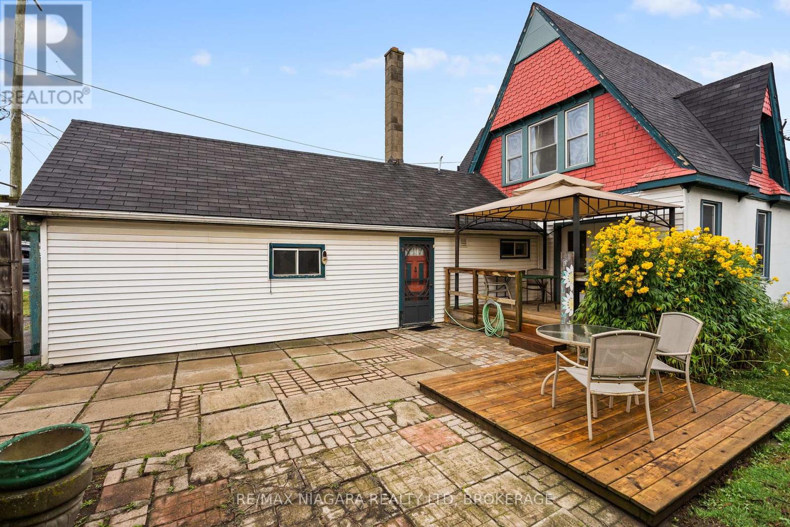 Photo 19 of 44 Park Street, Port Colborne ON