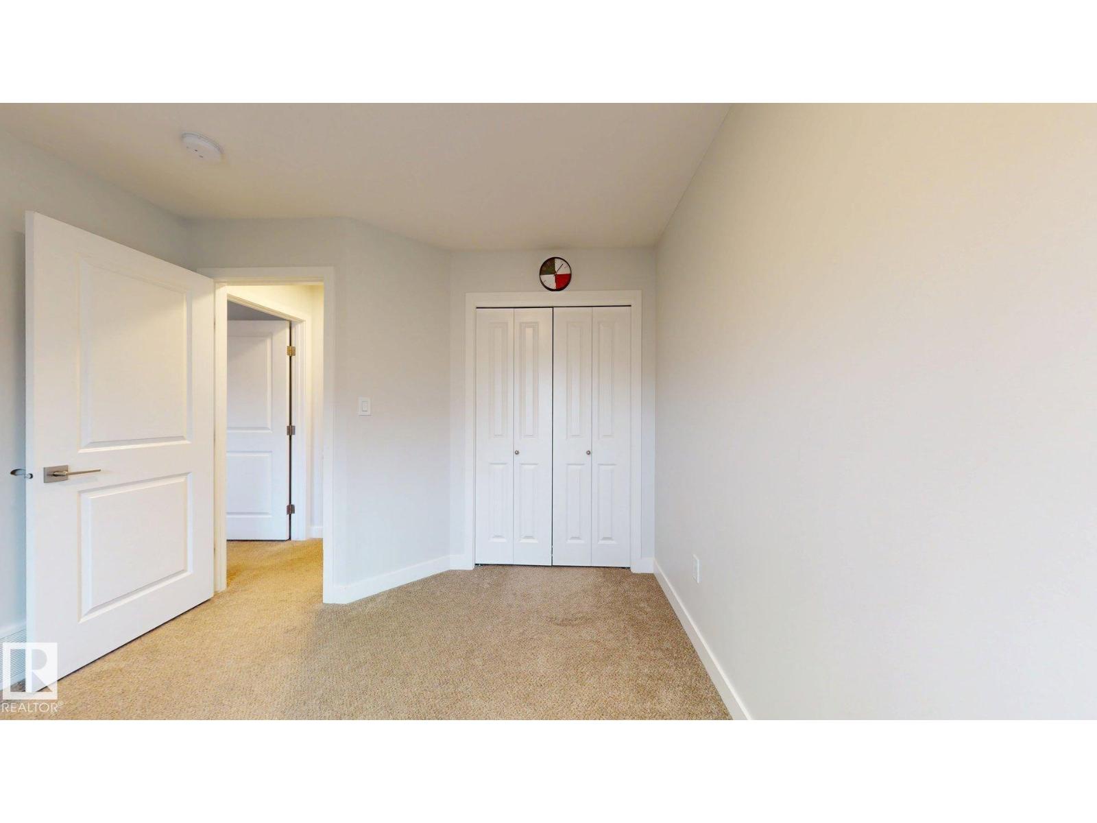 Photo 13 of 1143 Plum Ln Sw, Edmonton AB